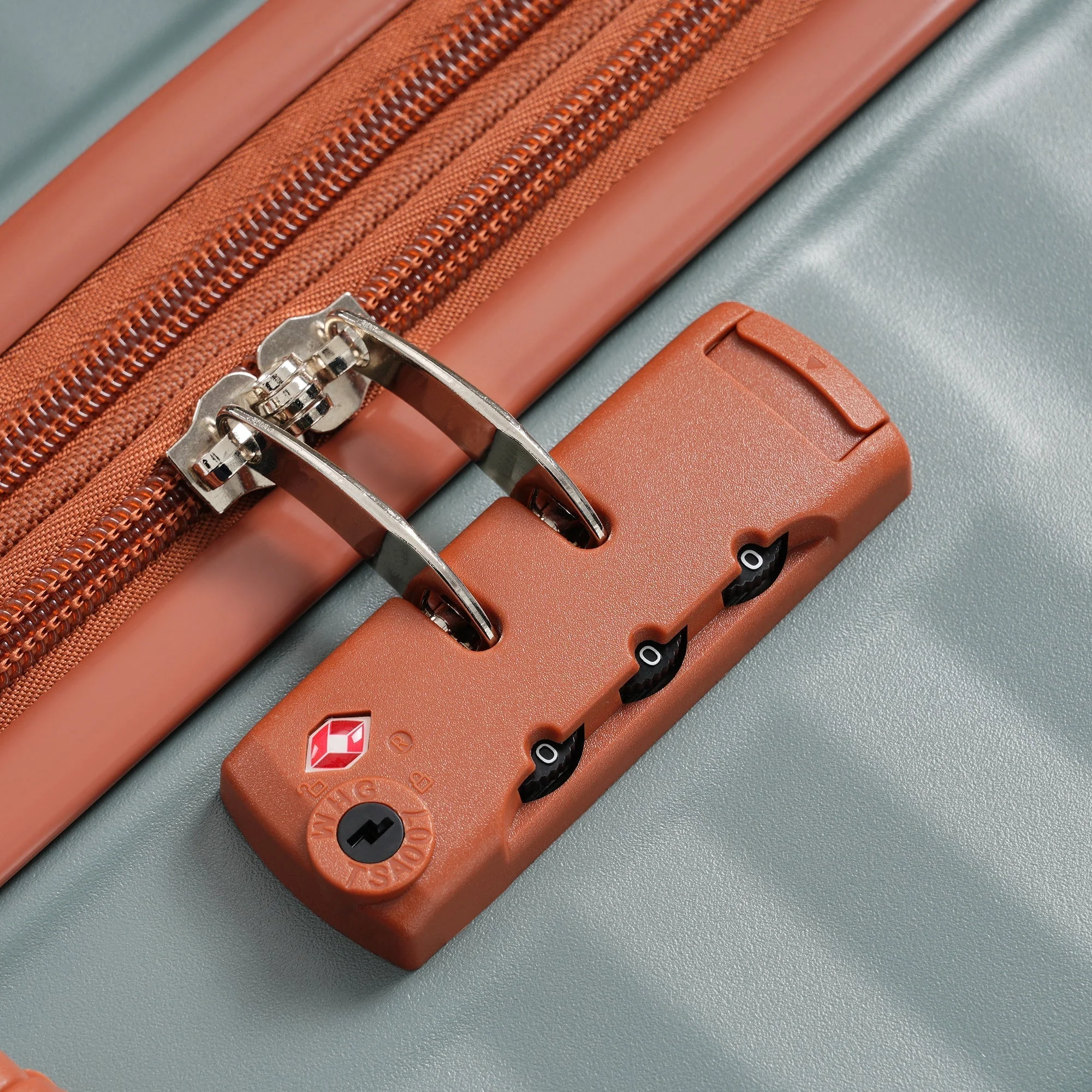 Deluxe 5-Piece Hard Side Luggage Set with USB and TSA Security - Image 15