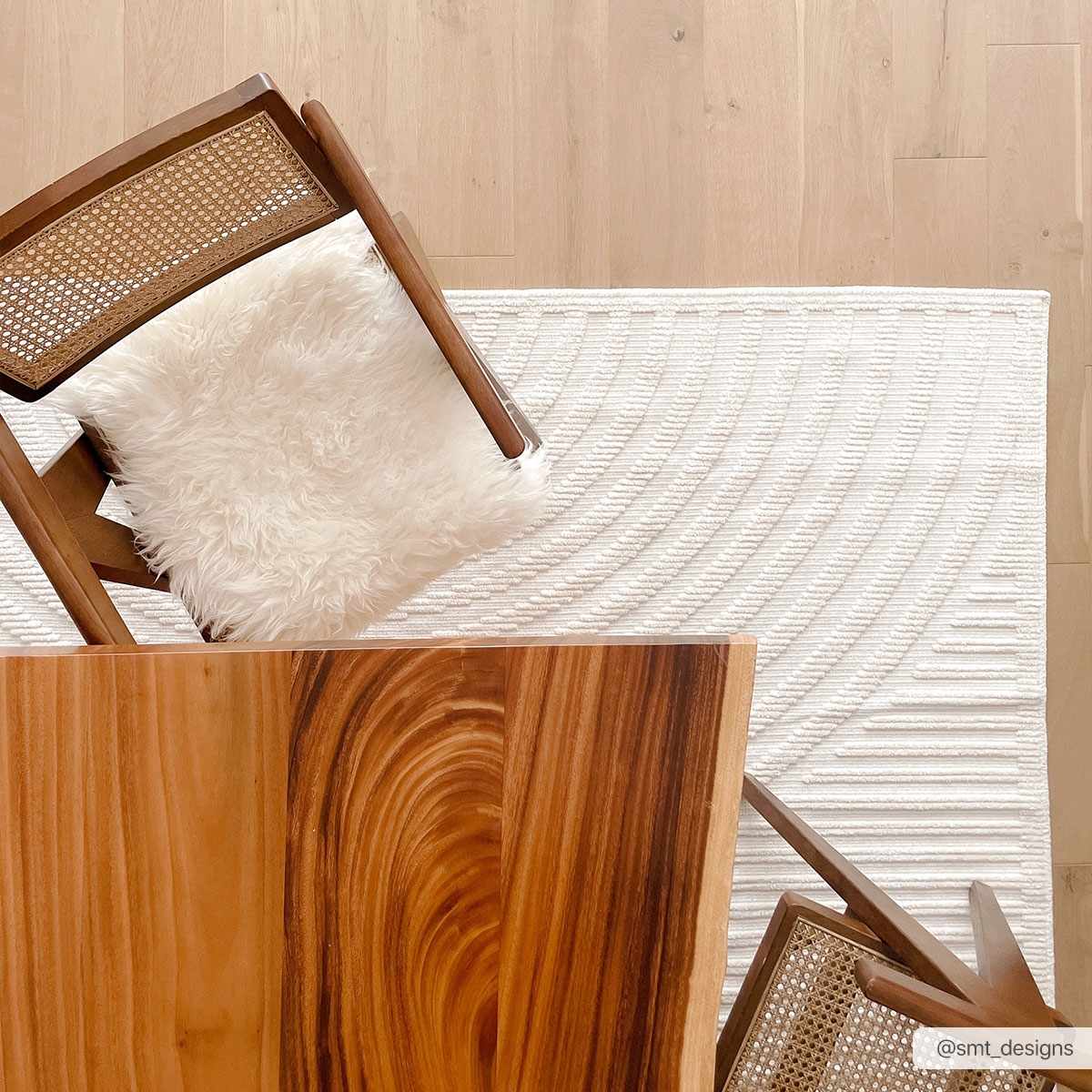 Deron White Washable 3D Rug - Image 5
