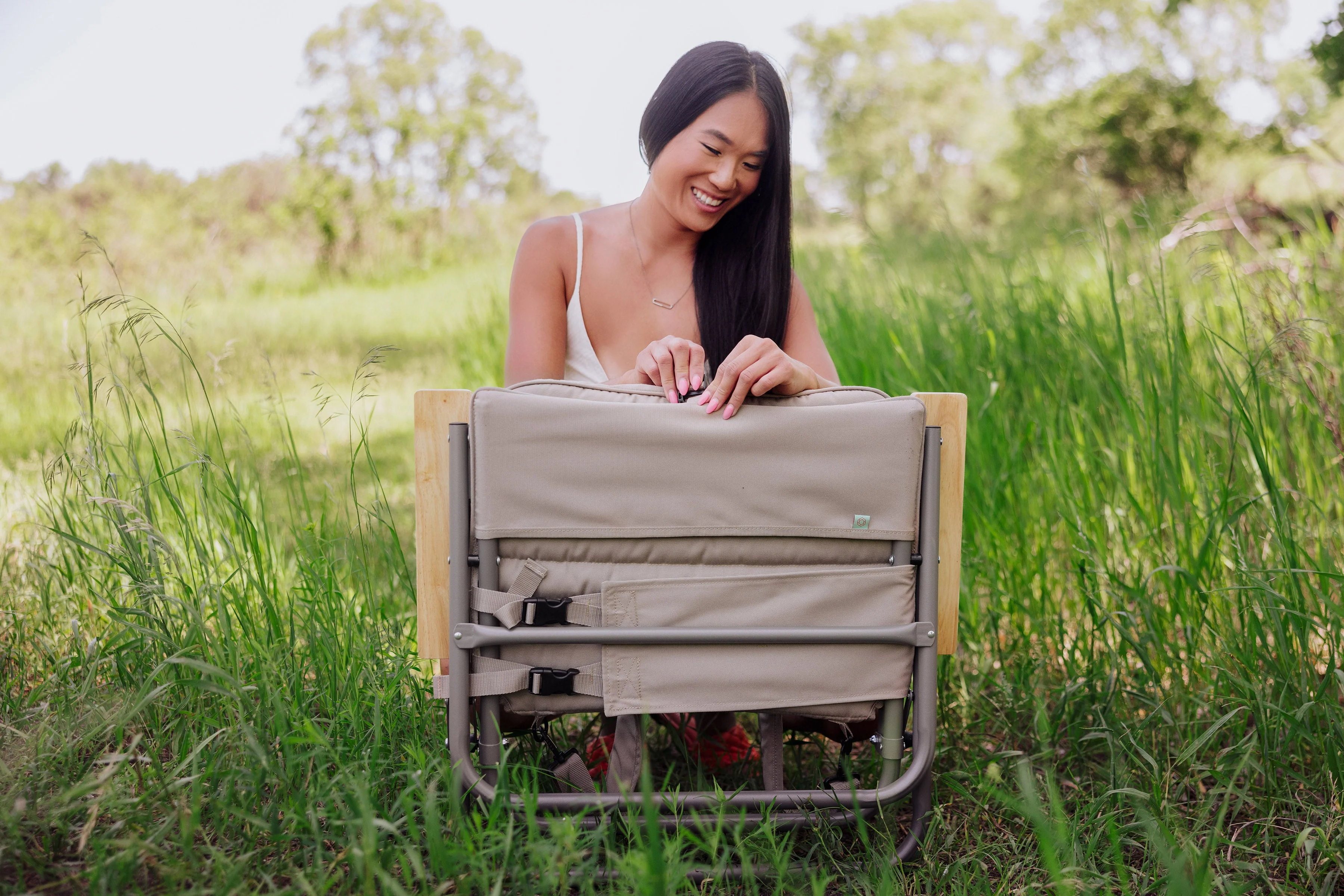 Descanso Padded Beach Chair - Image 12