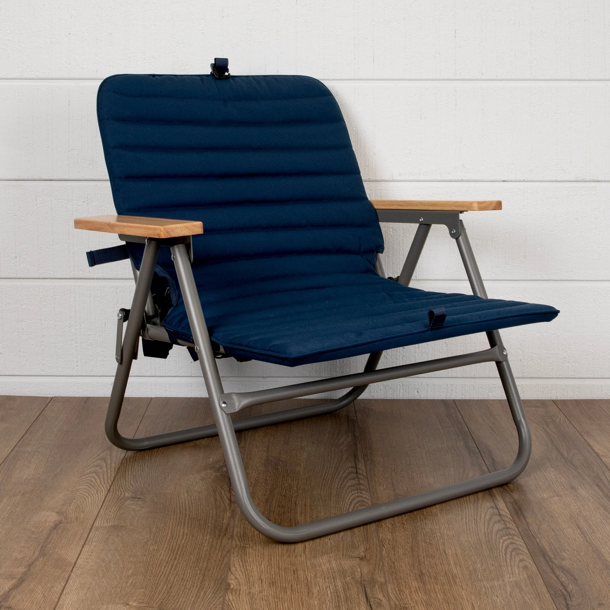 Descanso Padded Beach Chair - Image 17