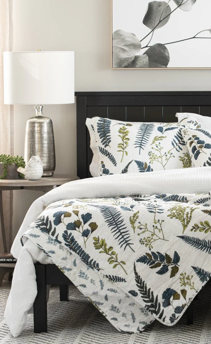 Devonia All Over Cotton Quilt 3 Piece Set - Image 13