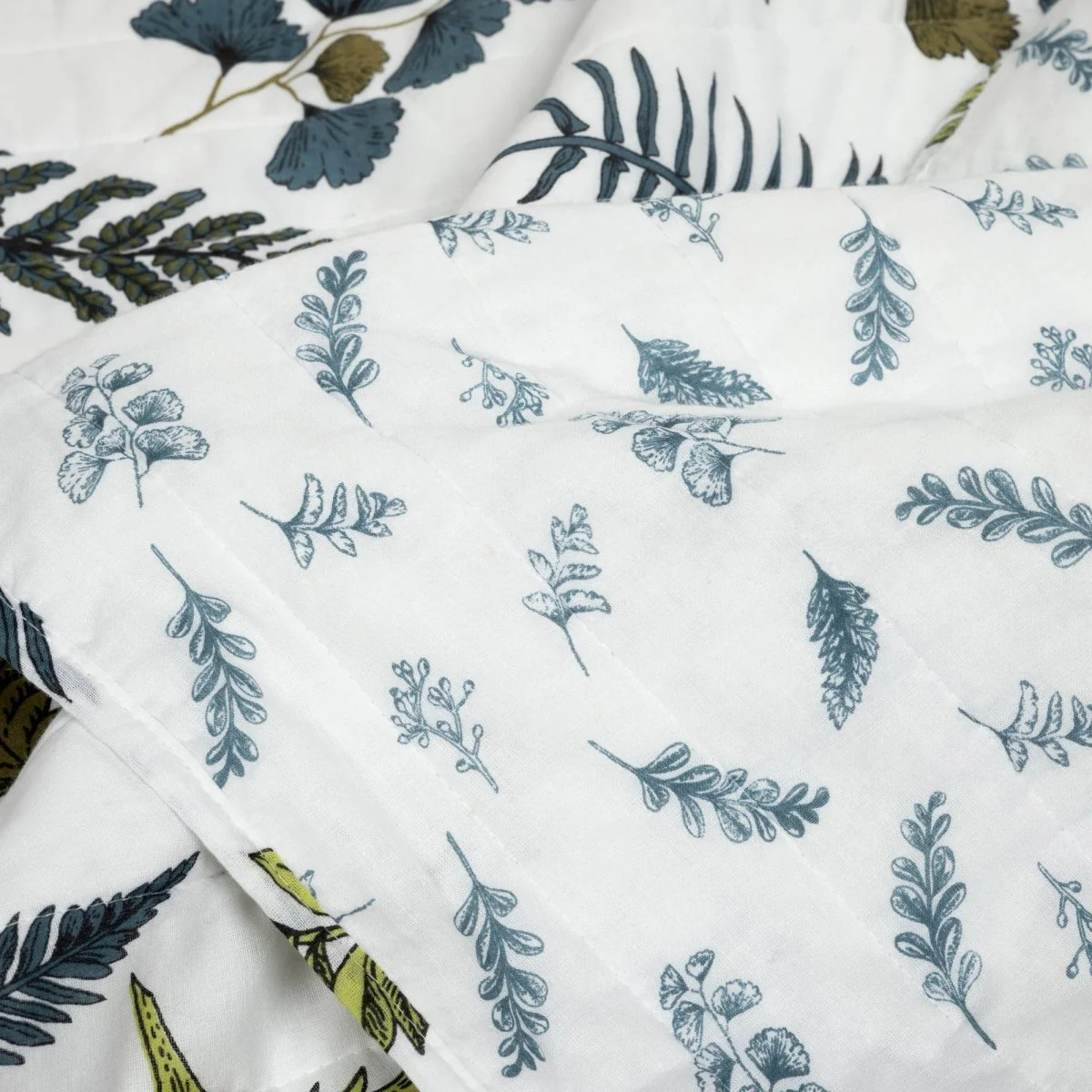 Devonia All Over Cotton Quilt 3 Piece Set - Image 6