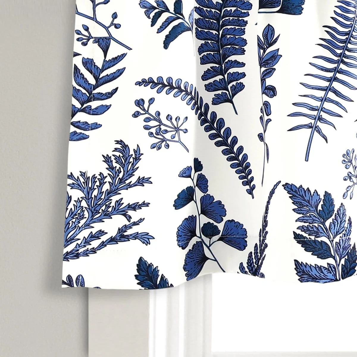 Devonia All Over Valance - Image 5