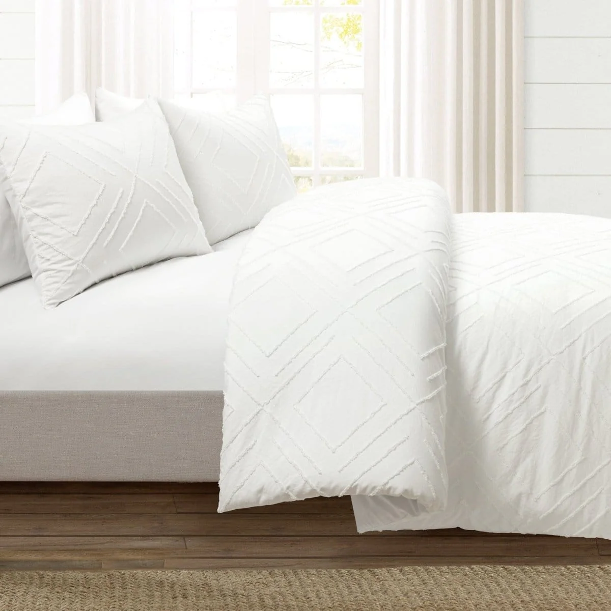Diamond Clip Jacquard Duvet Cover 3 Piece Set - Image 2