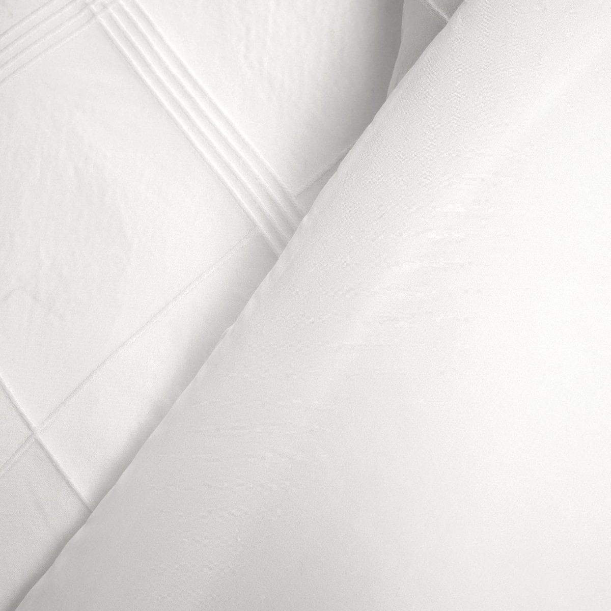 Diamond Geo Jacquard 3 Piece Comforter Set - Image 5