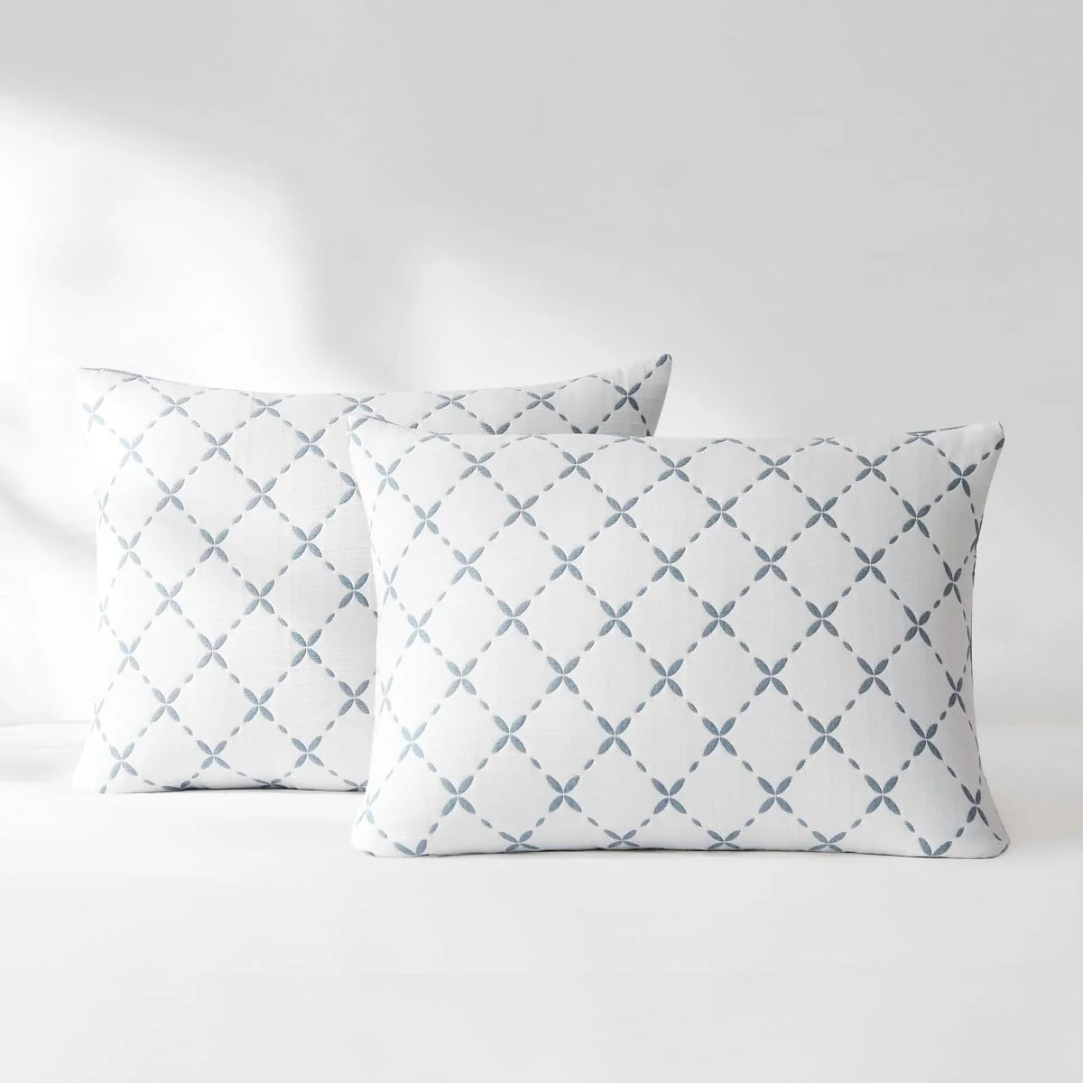 Diamond Leaf Jacquard Reversible Matelasse Coverlet Set - Image 38