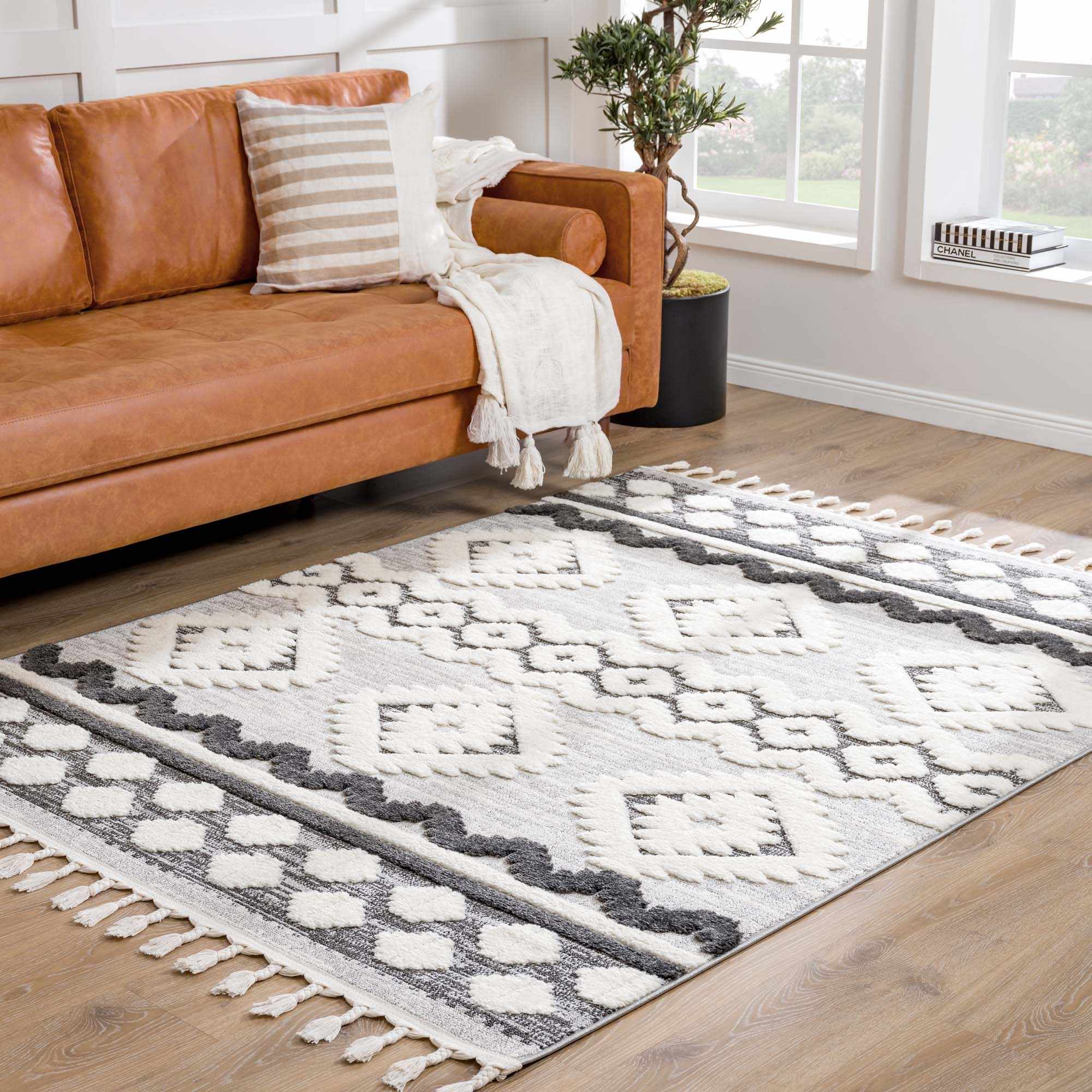 Dinganen High/Low Pile Area Rug - Image 3