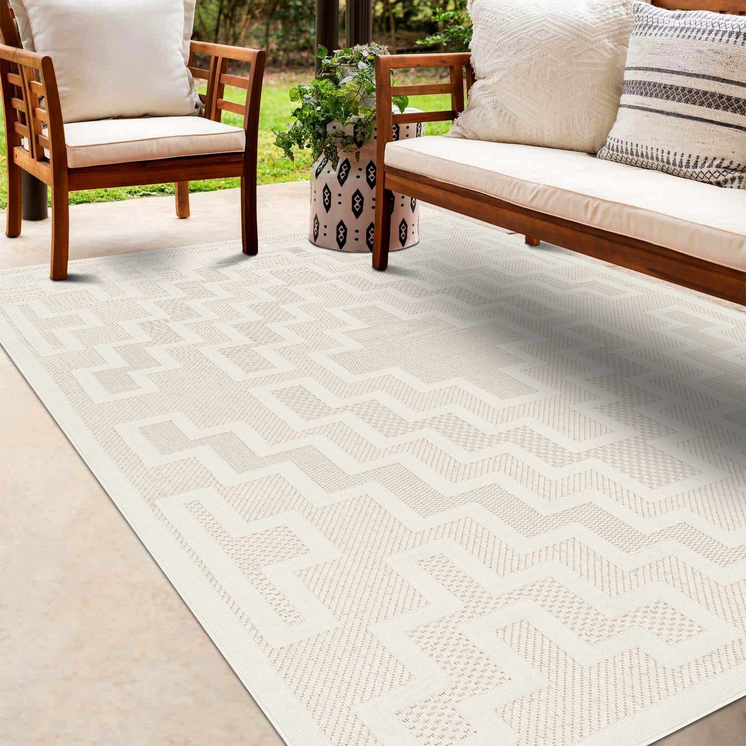 Diza Cream Outdoor Rug - Clearance - Image 3
