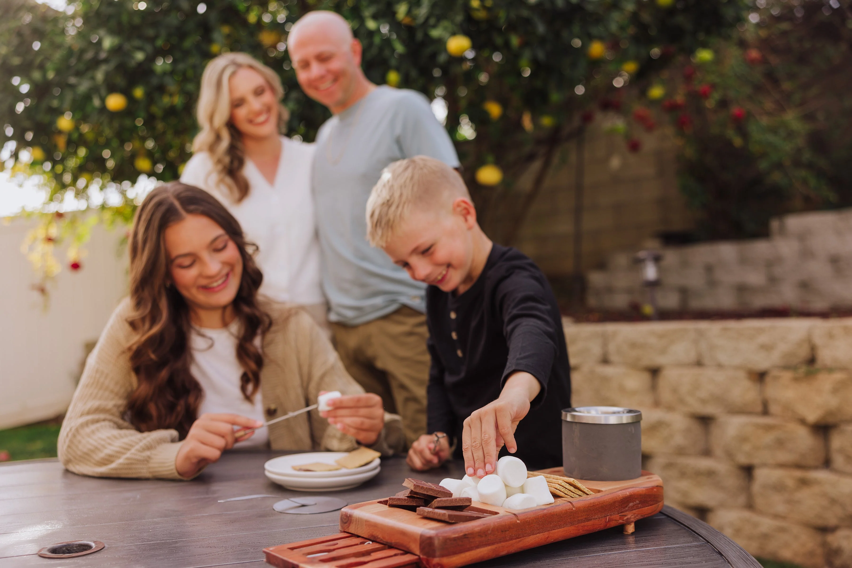 Dolce S'mores Kit with Tabletop Fire Pit - Image 17