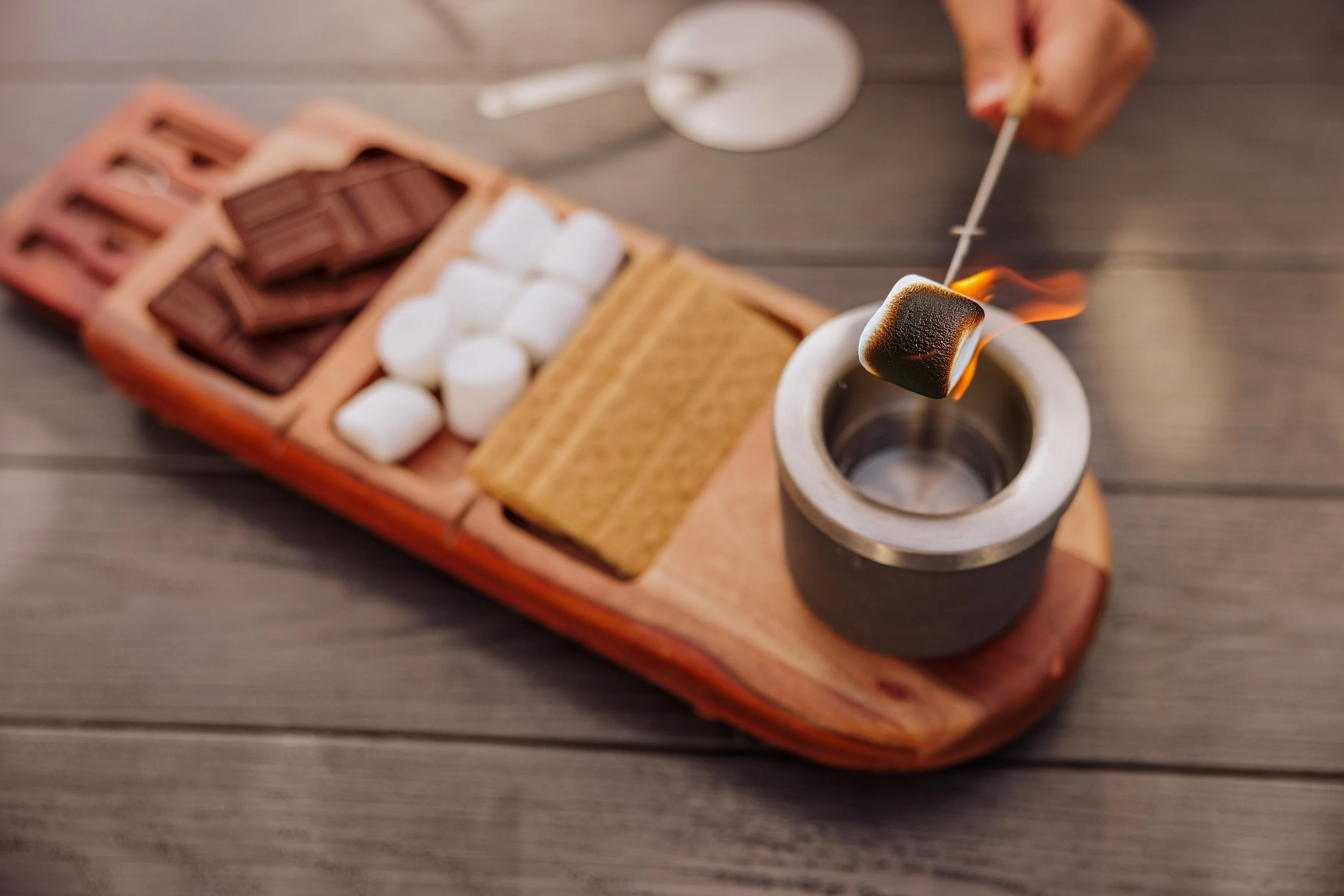 Dolce S'mores Kit with Tabletop Fire Pit - Image 4