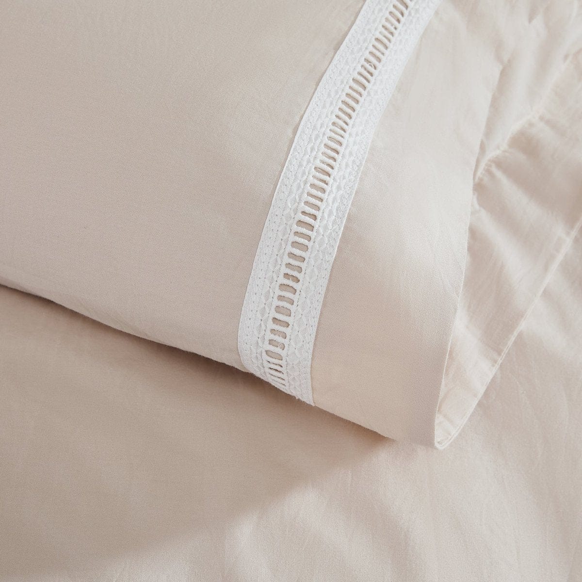 Doris Eyelet Inset Trim Cotton Duvet Cover Set - Image 8