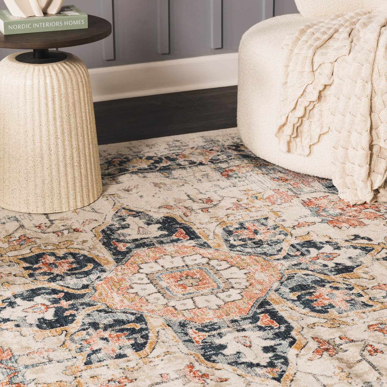 Dorval Traditional Rug - Image 4