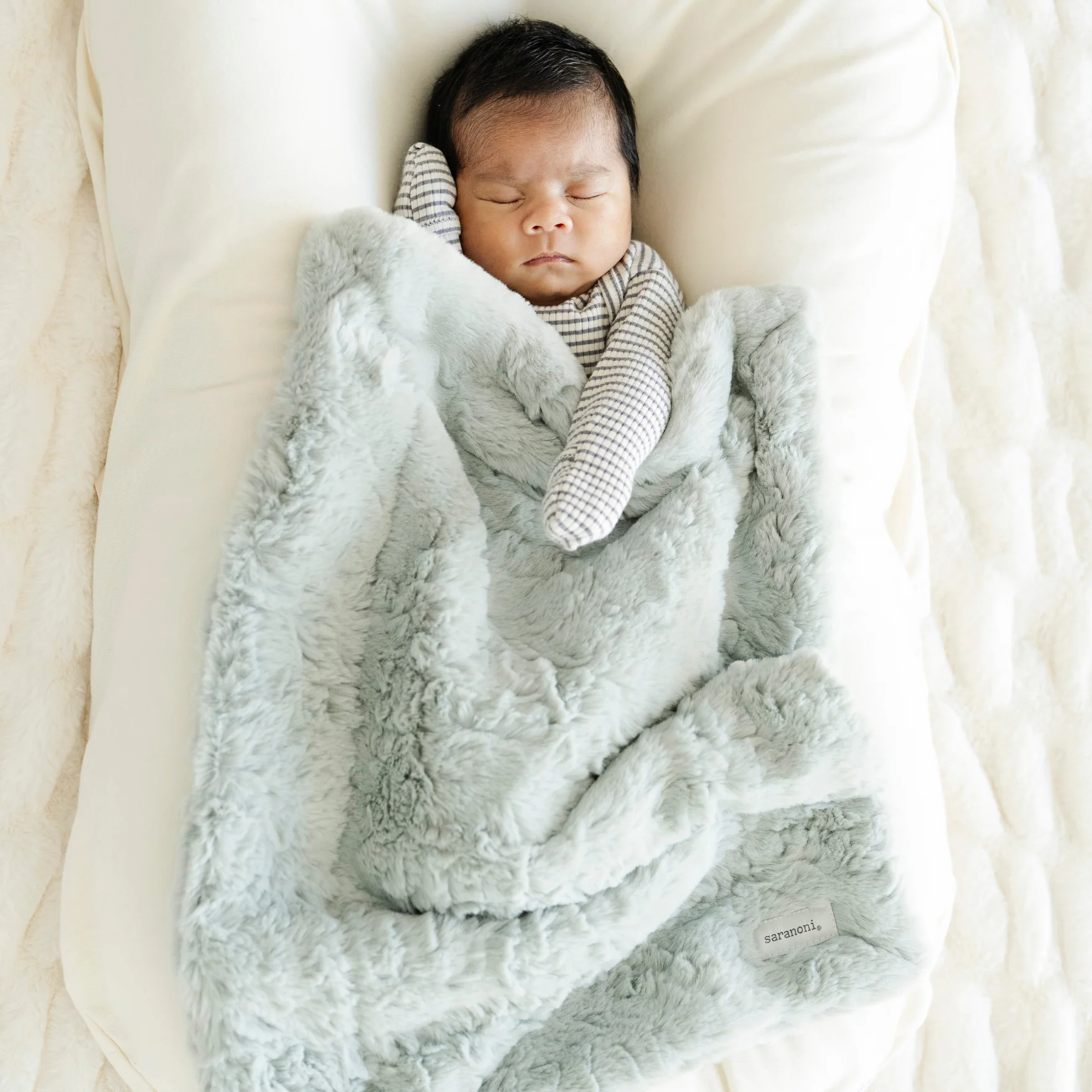 Dream Mini Blankets 15x20 Inch Poly Microfiber by Saranoni - Image 6