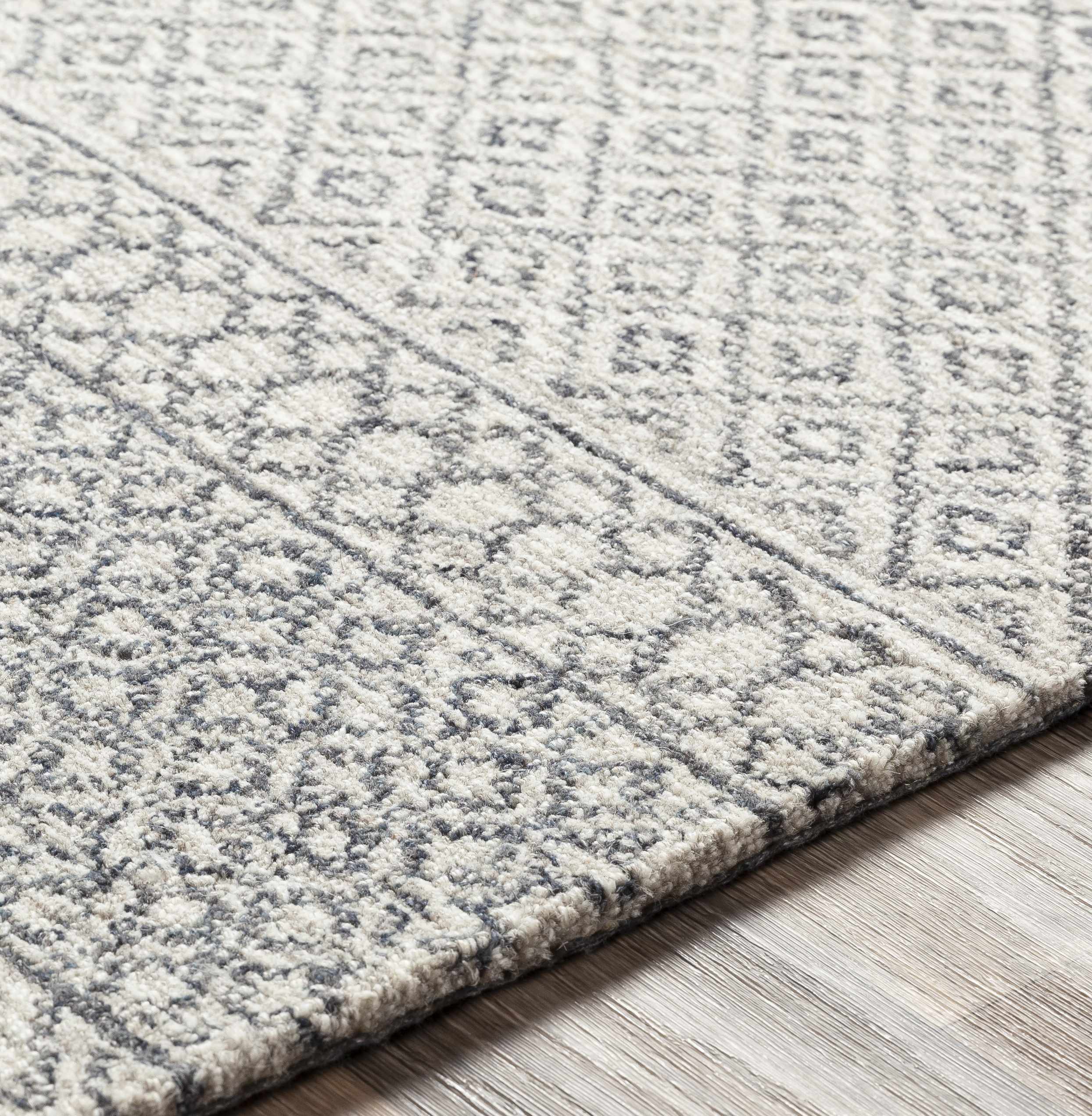 Dugway Tufted Maroc Wool Rug - Image 3