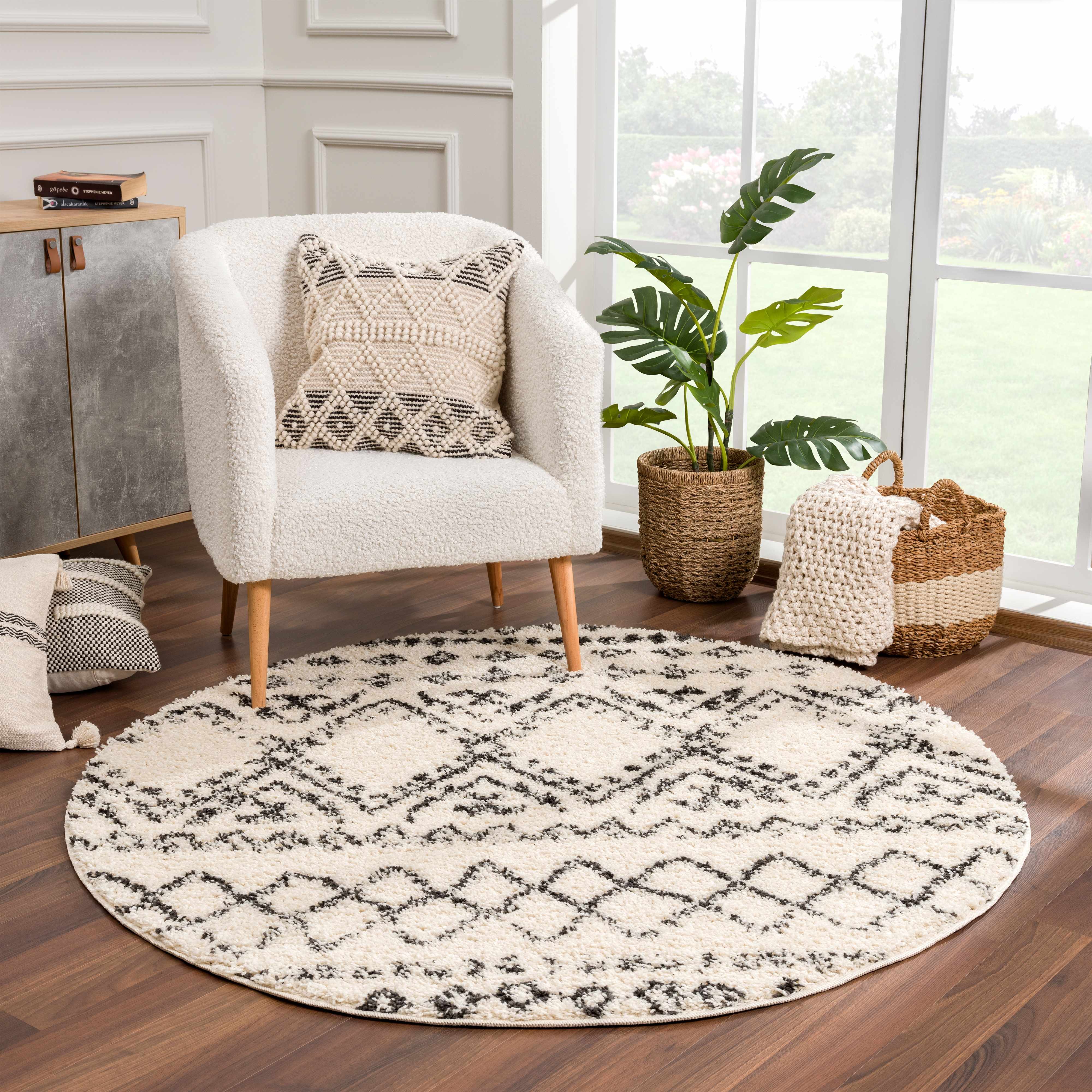 Duncans Area Rug - Clearance - Image 8