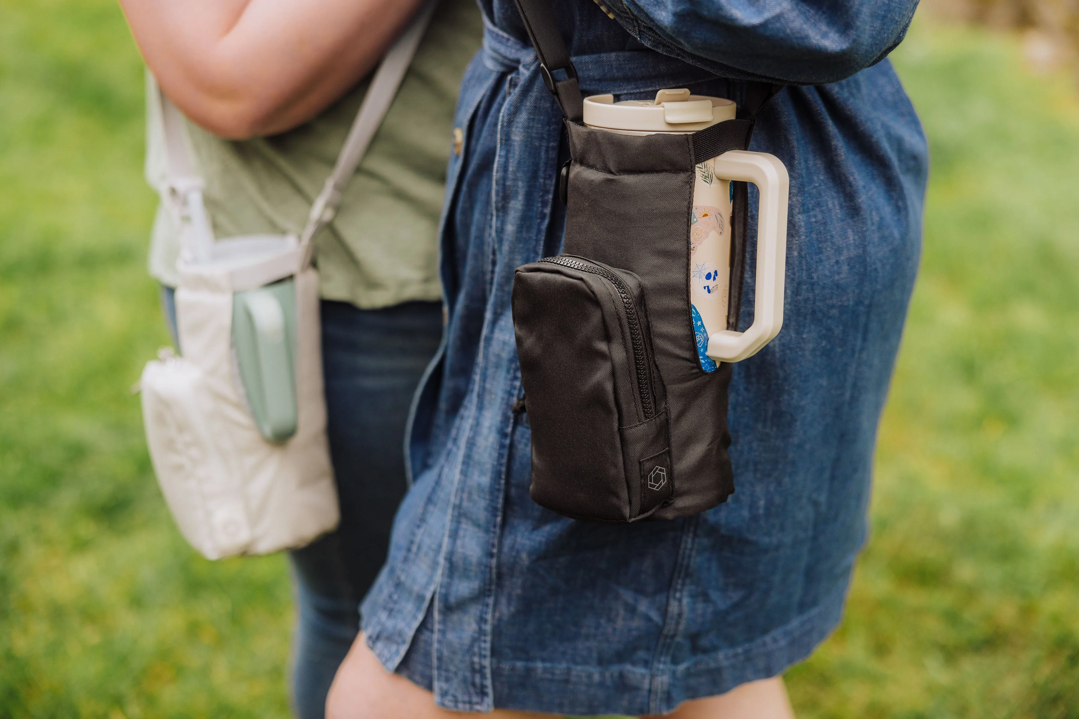 Eclipse Tumbler Tote - Image 14