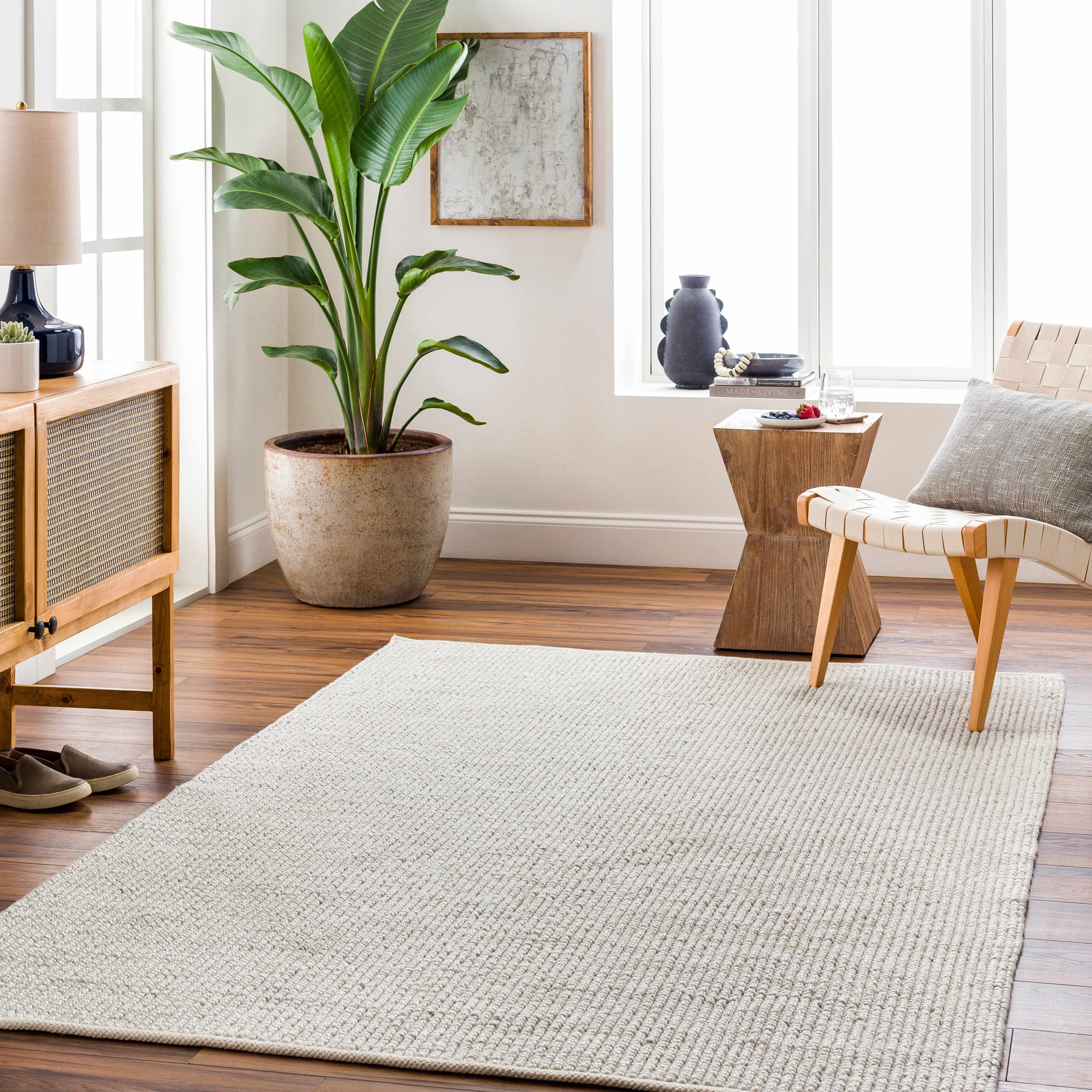 Edith Premium Rug - Clearance - Image 2