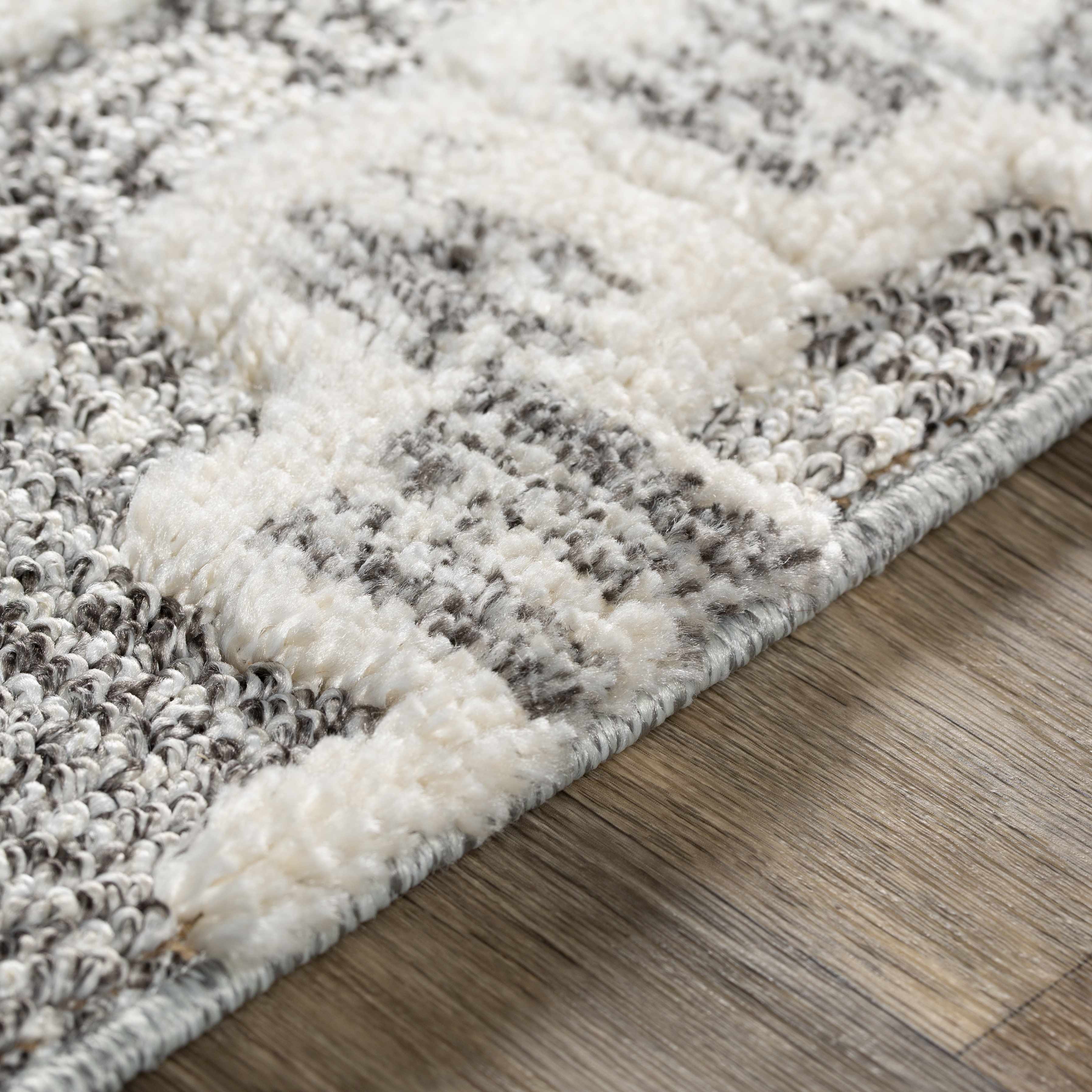 Edithvale Area Rug - Clearance - Image 5