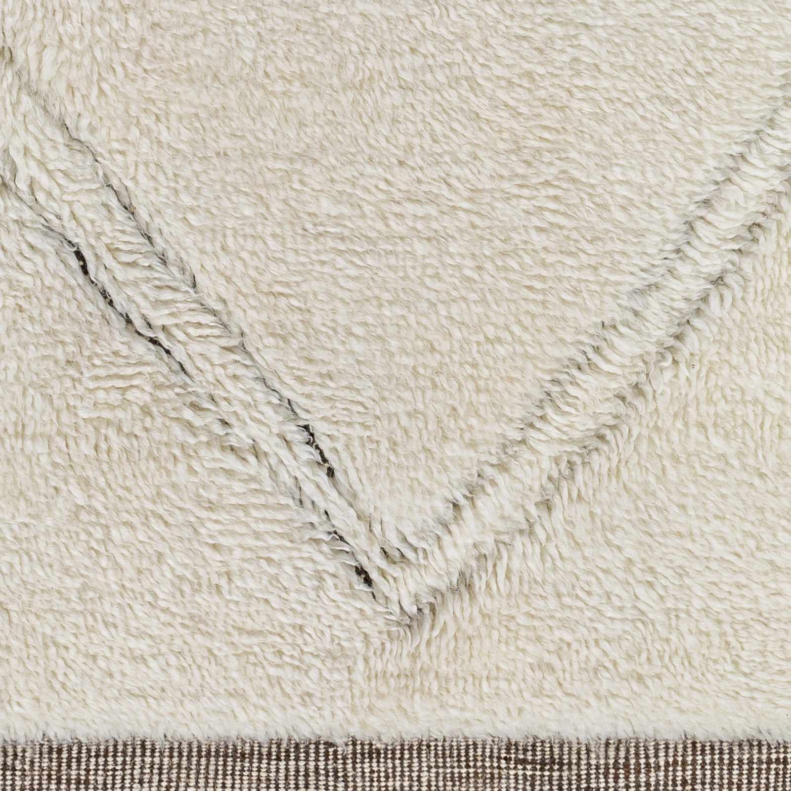 Eguia Area Rug - Clearance - Image 5