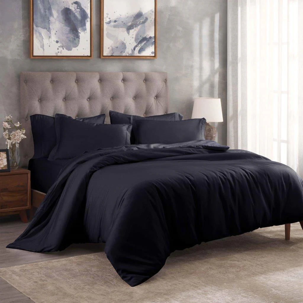 Egyptian Cotton 300 Thread Count Solid Luxury Duvet Cover Set - Image 5