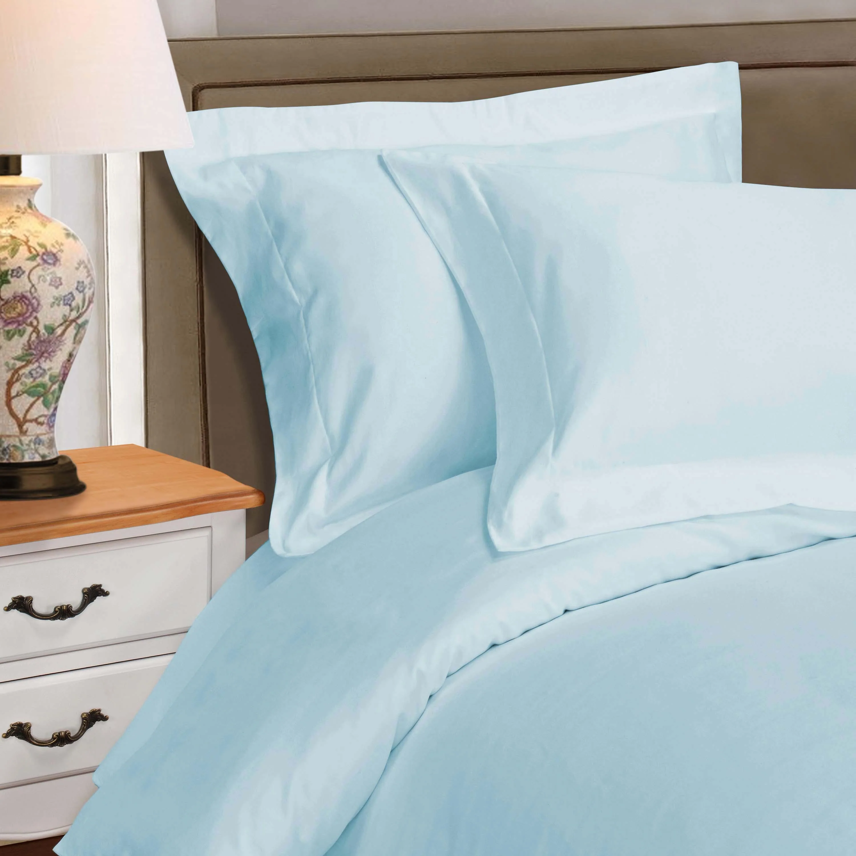Egyptian Cotton 530 Thread Count Solid Luxury Duvet Cover Set - Image 4