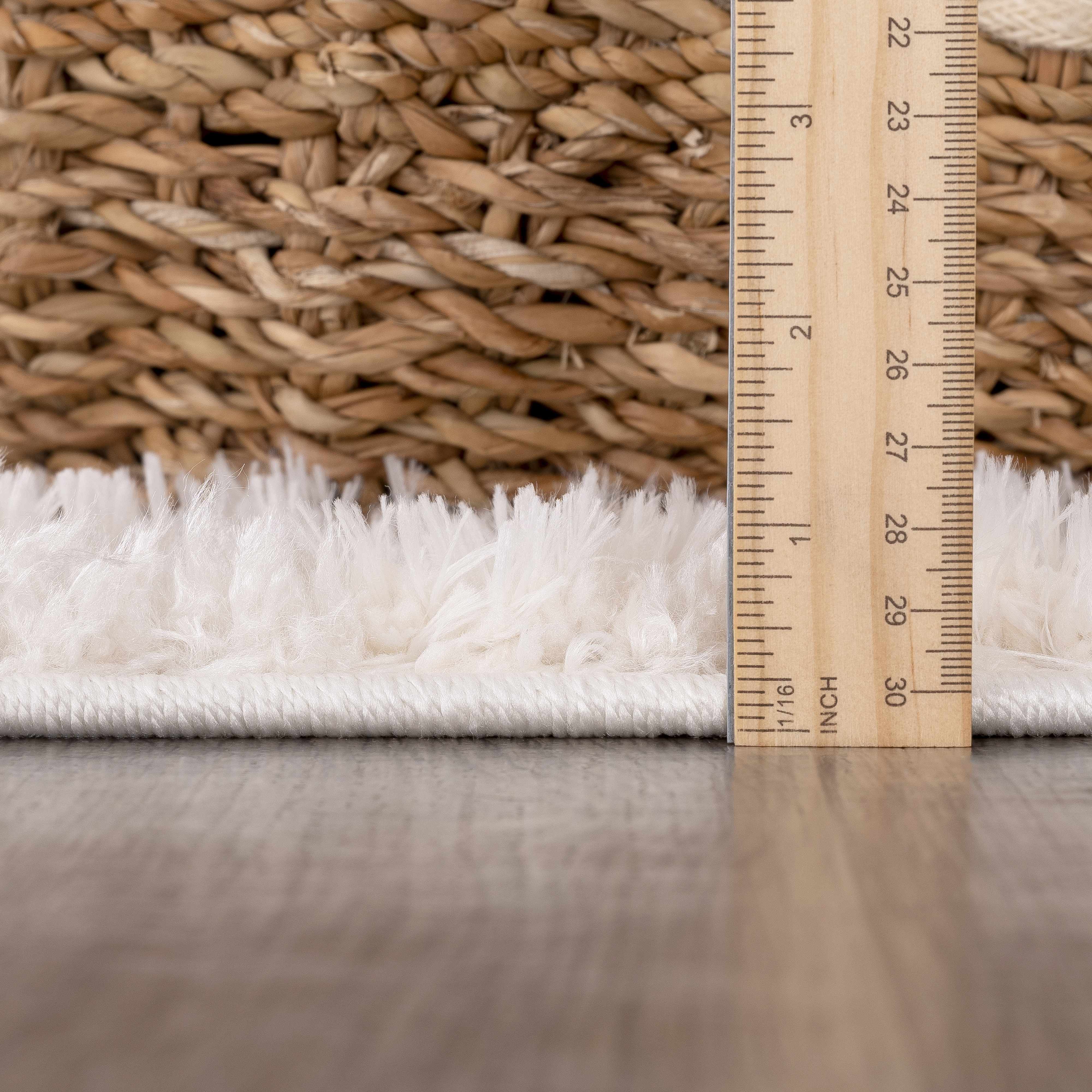 Eivin Cream Diamonds Plush Rug - Image 17