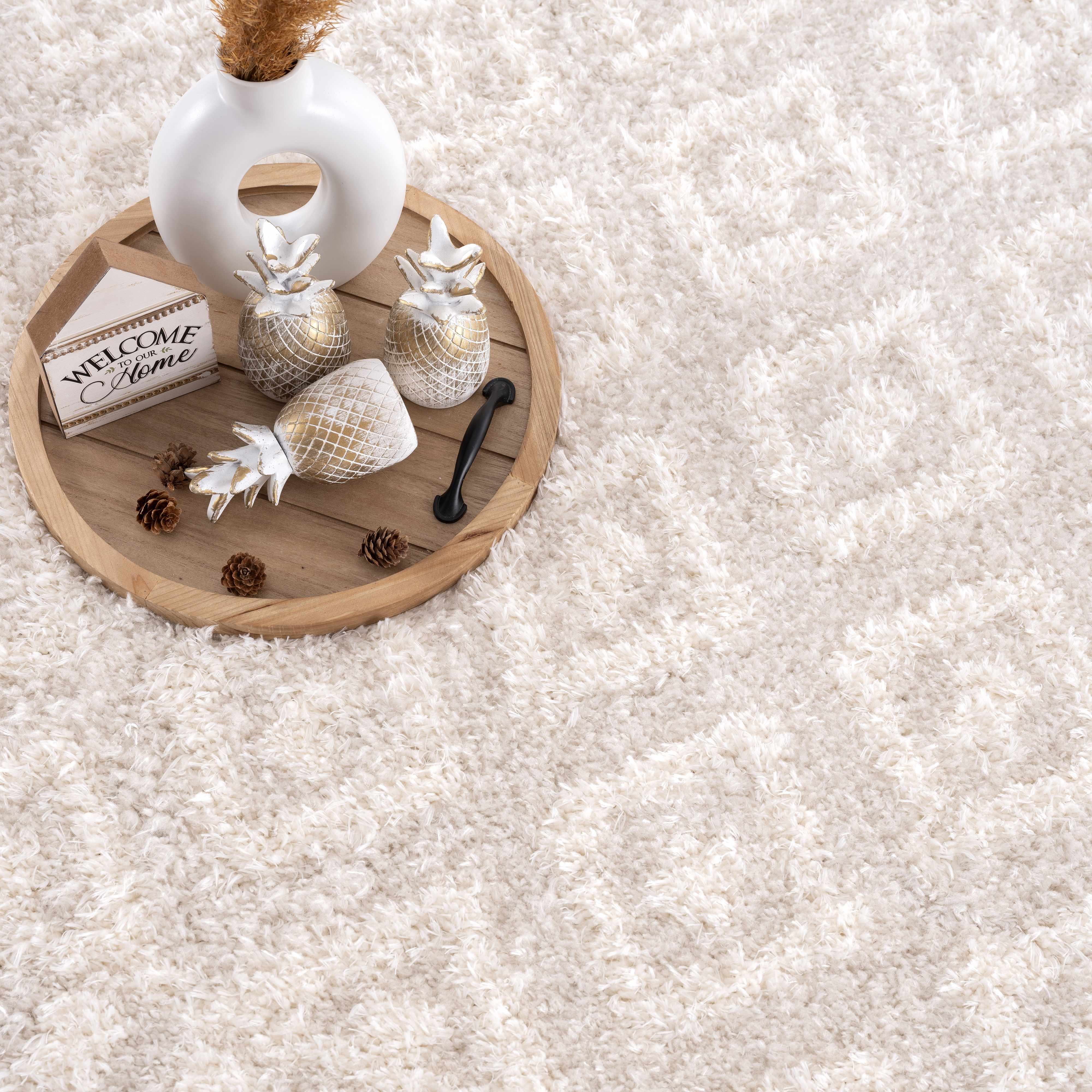 Eivin Cream Diamonds Plush Rug - Image 19