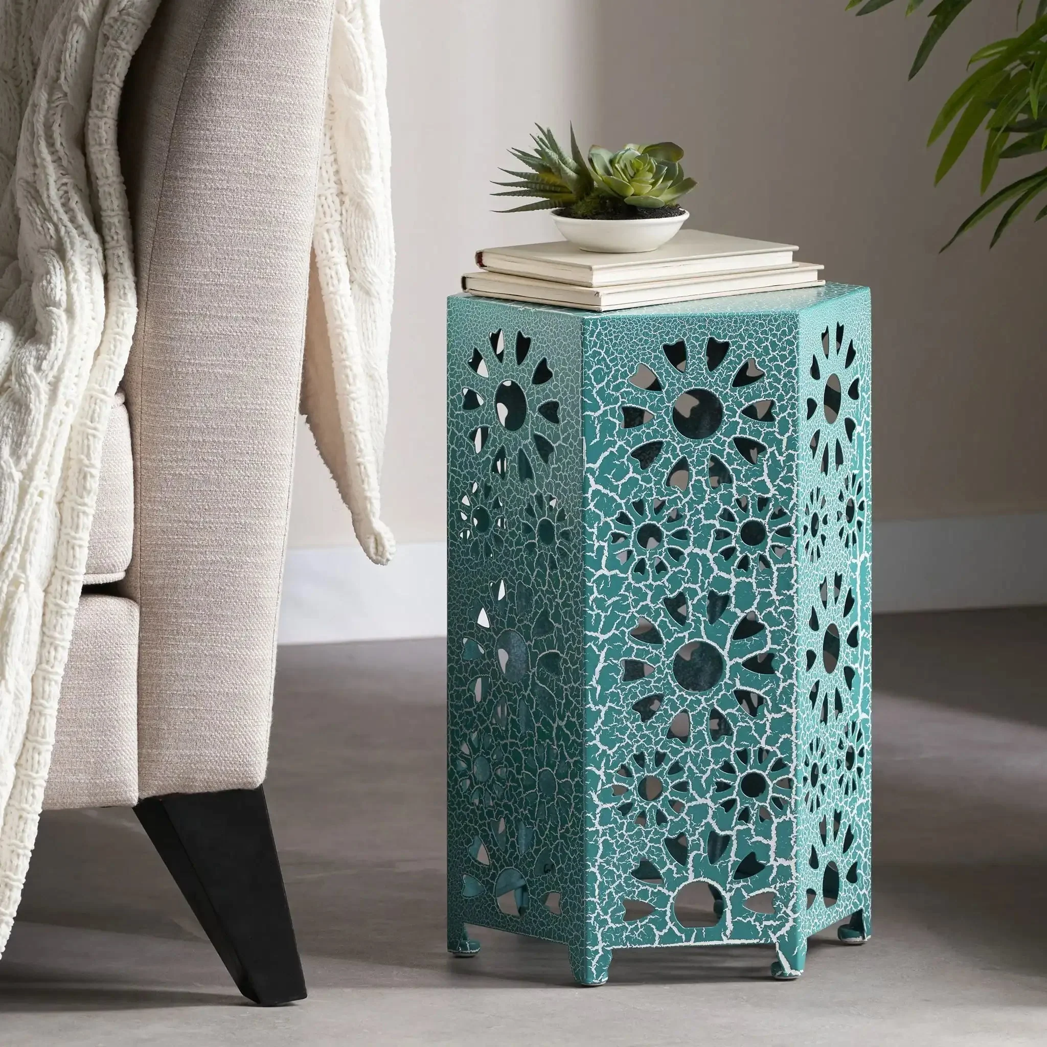 Eliana - Side Table - Image 15