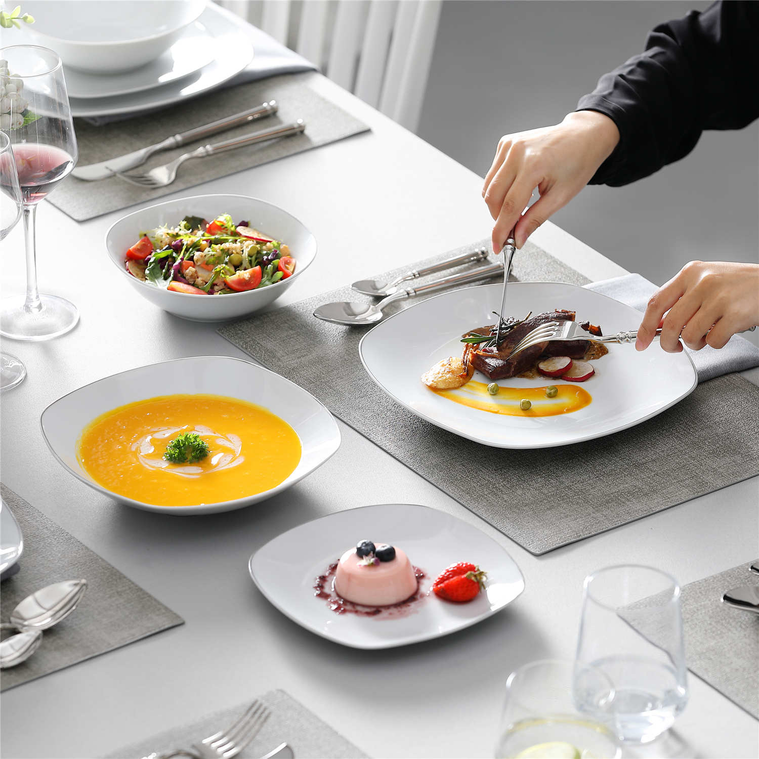Elisa 24 Piece Dinnerware Set - Image 19