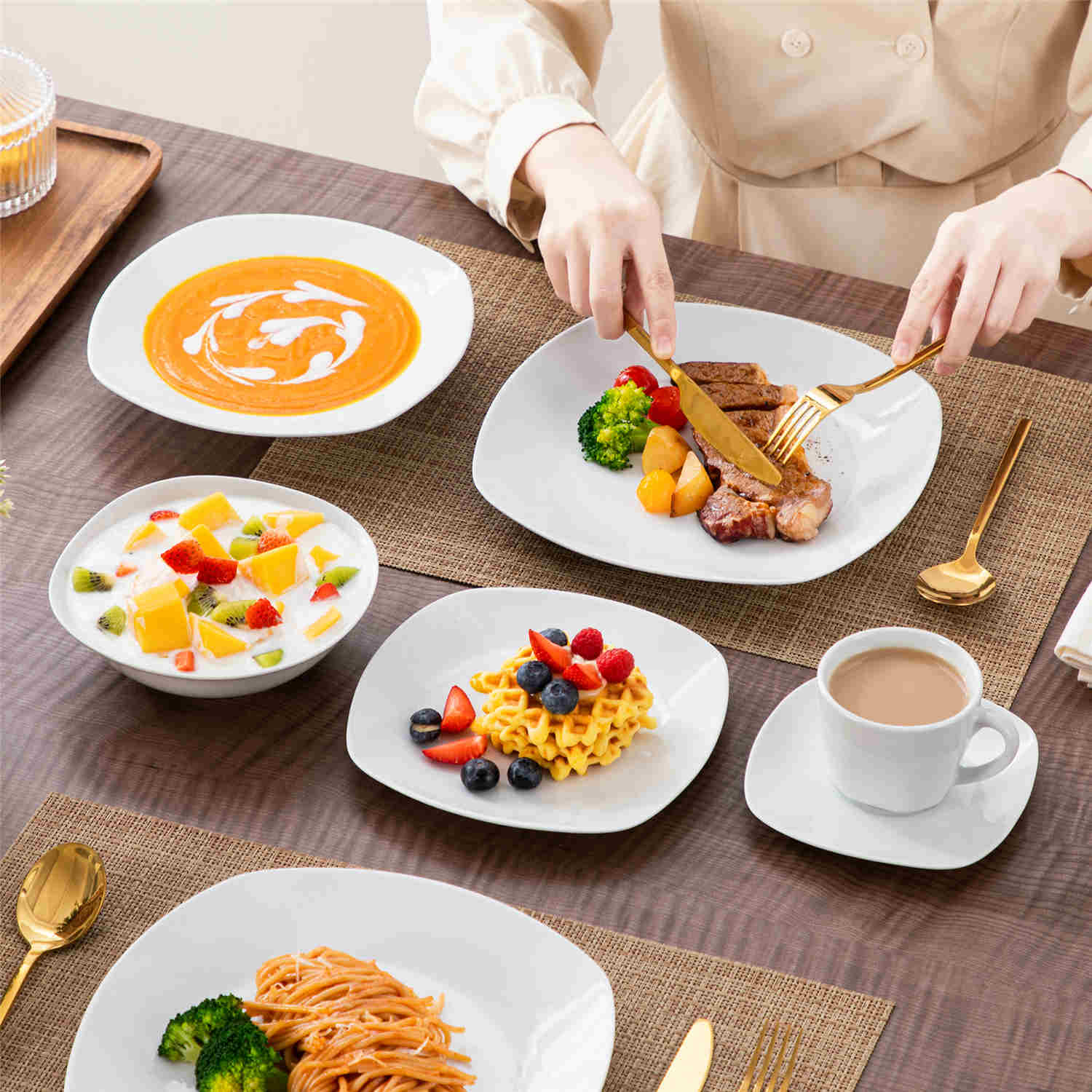 Elisa 36 Piece Dinnerware Set - Image 4