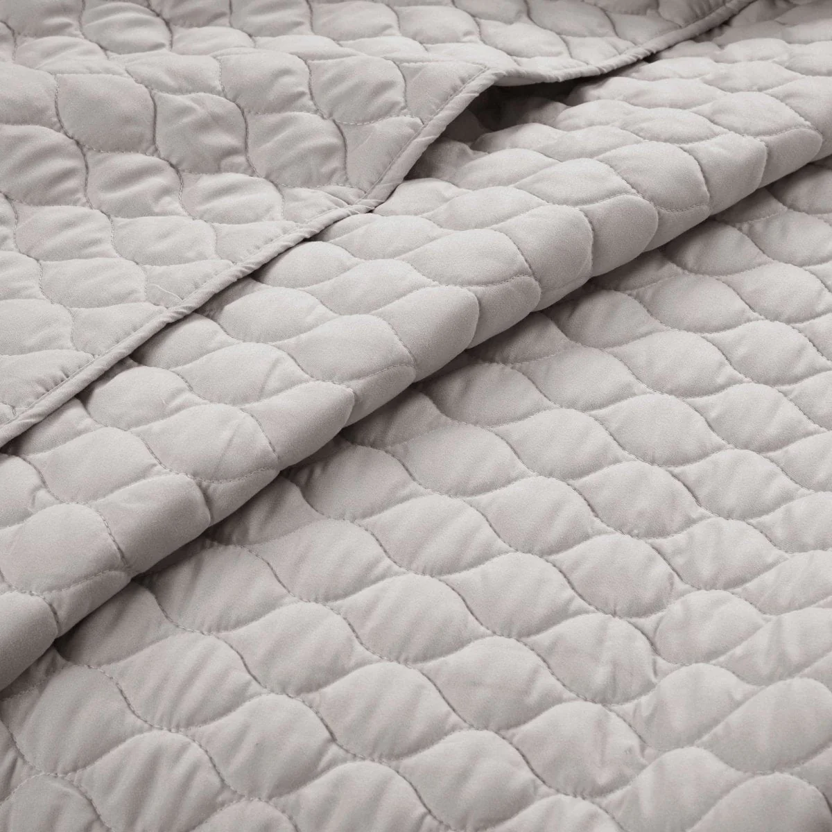 Ella Ruffle Lace 3 Piece Quilt Set - Image 6