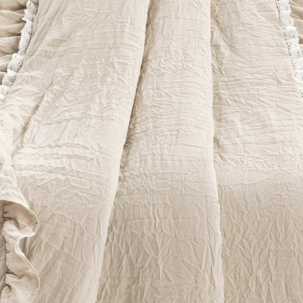 Ella Ruffle Lace Throw - Image 13
