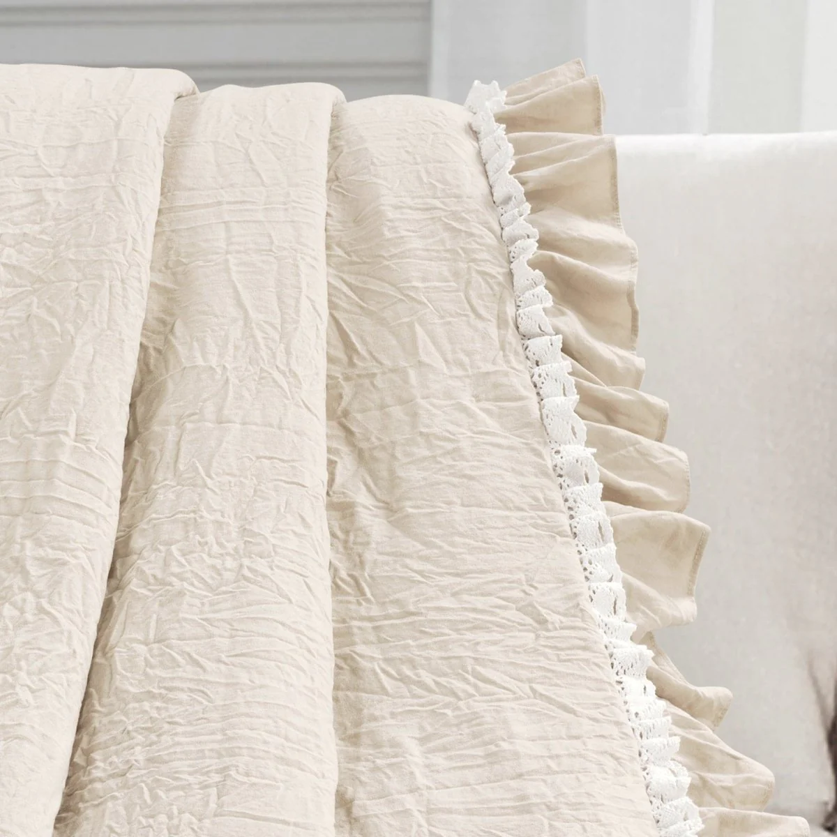 Ella Ruffle Lace Throw - Image 14