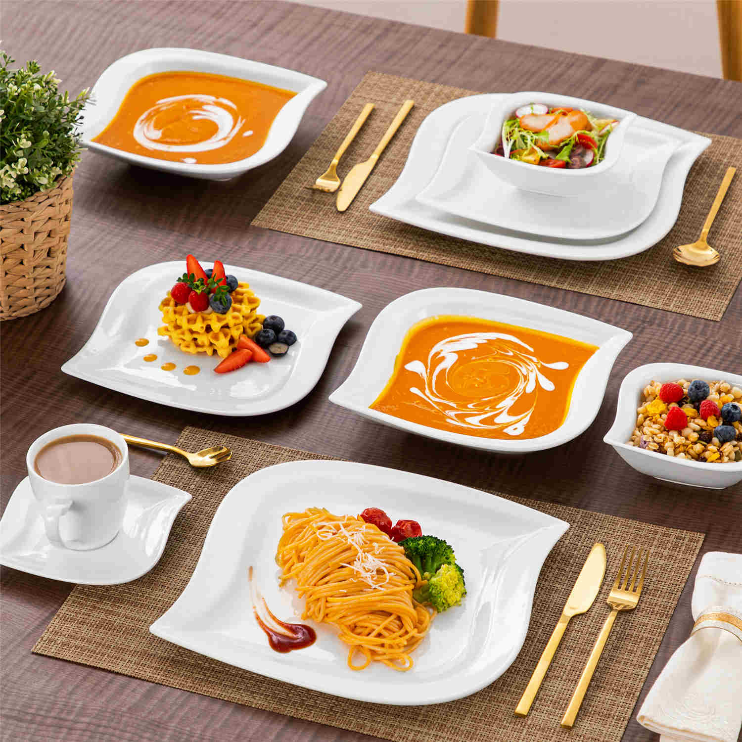 Elvira 36 Piece Dinnerware Set - Image 5