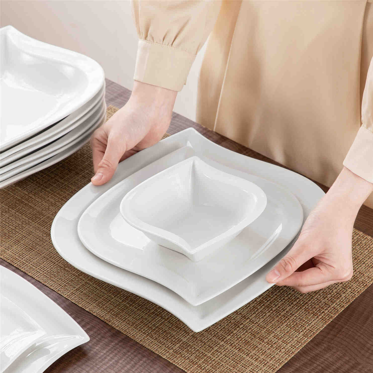 Elvira Marble Grey 36 Piece Dinnerware Set - Image 23