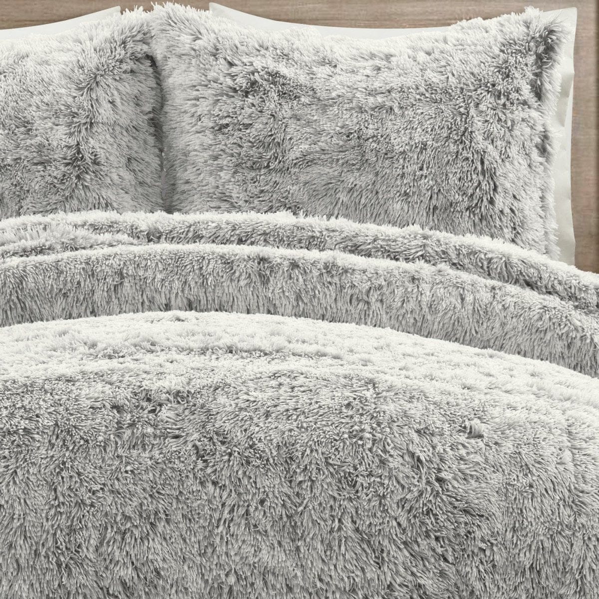 Emma Cozy Ultra Soft Two Tone Faux Fur Comforter Set - Image 4