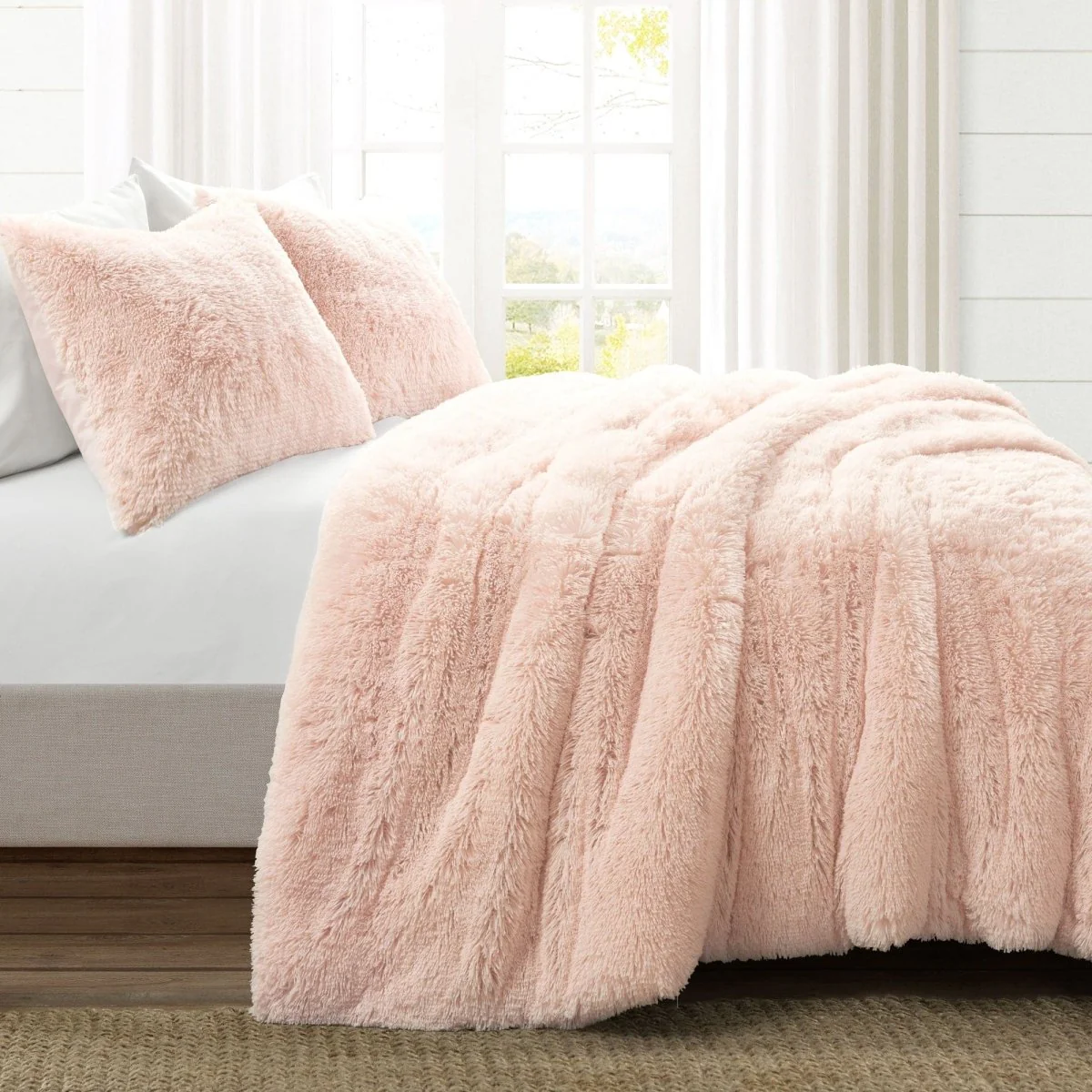 Emma Faux Fur Comforter Set - Image 10
