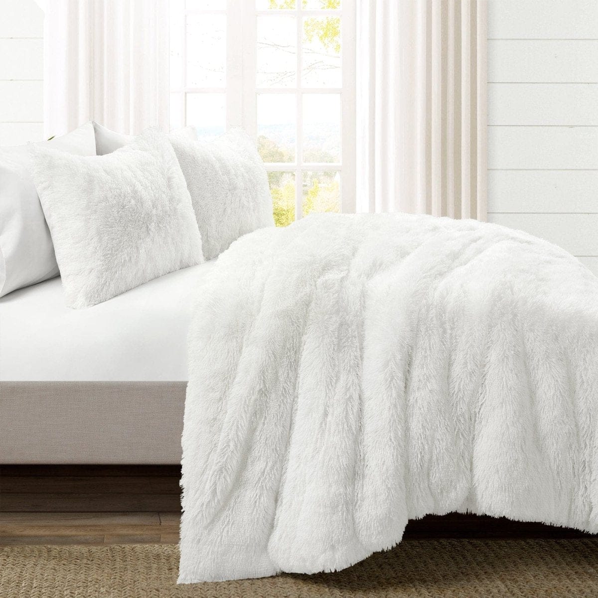 Emma Faux Fur Duvet Cover 3 Piece Set - Image 3