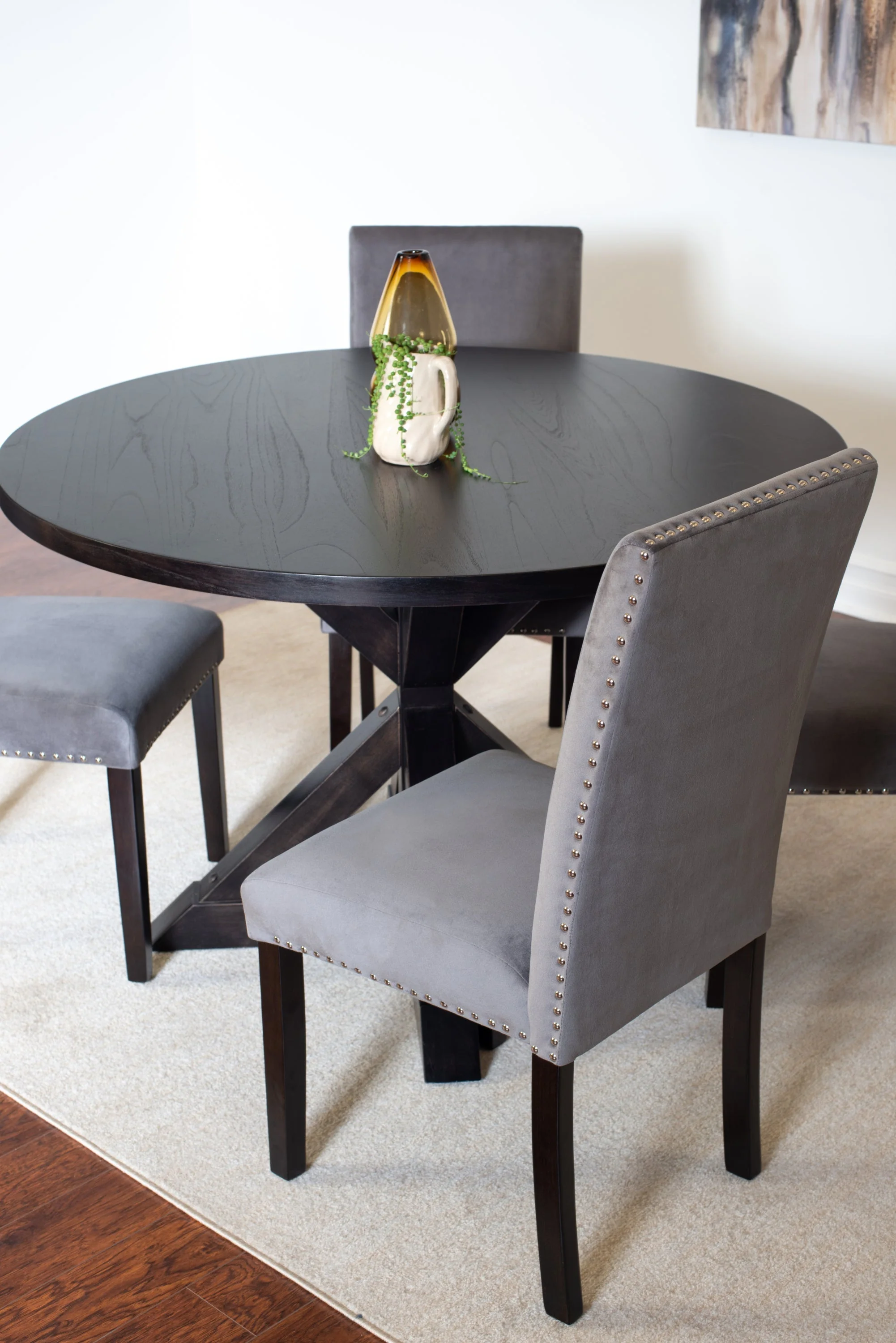 Enbridge 5-piece Dining Set Cross-Buck Dining Table with 4 Stylish Chairs - Image 6