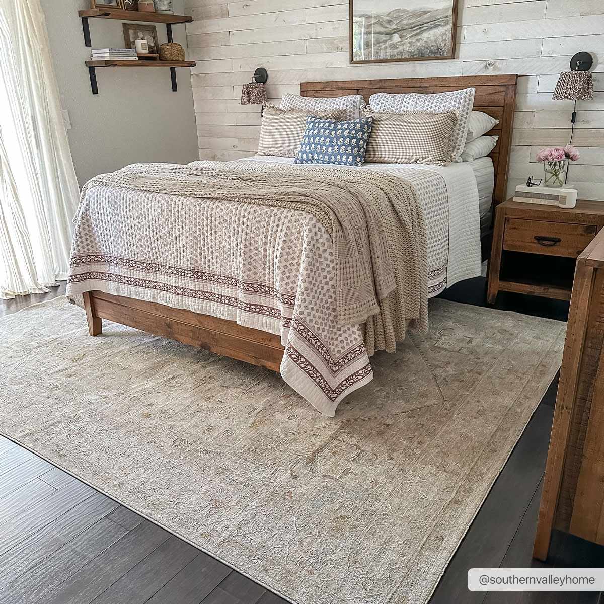 Engin Area Rug - Image 2