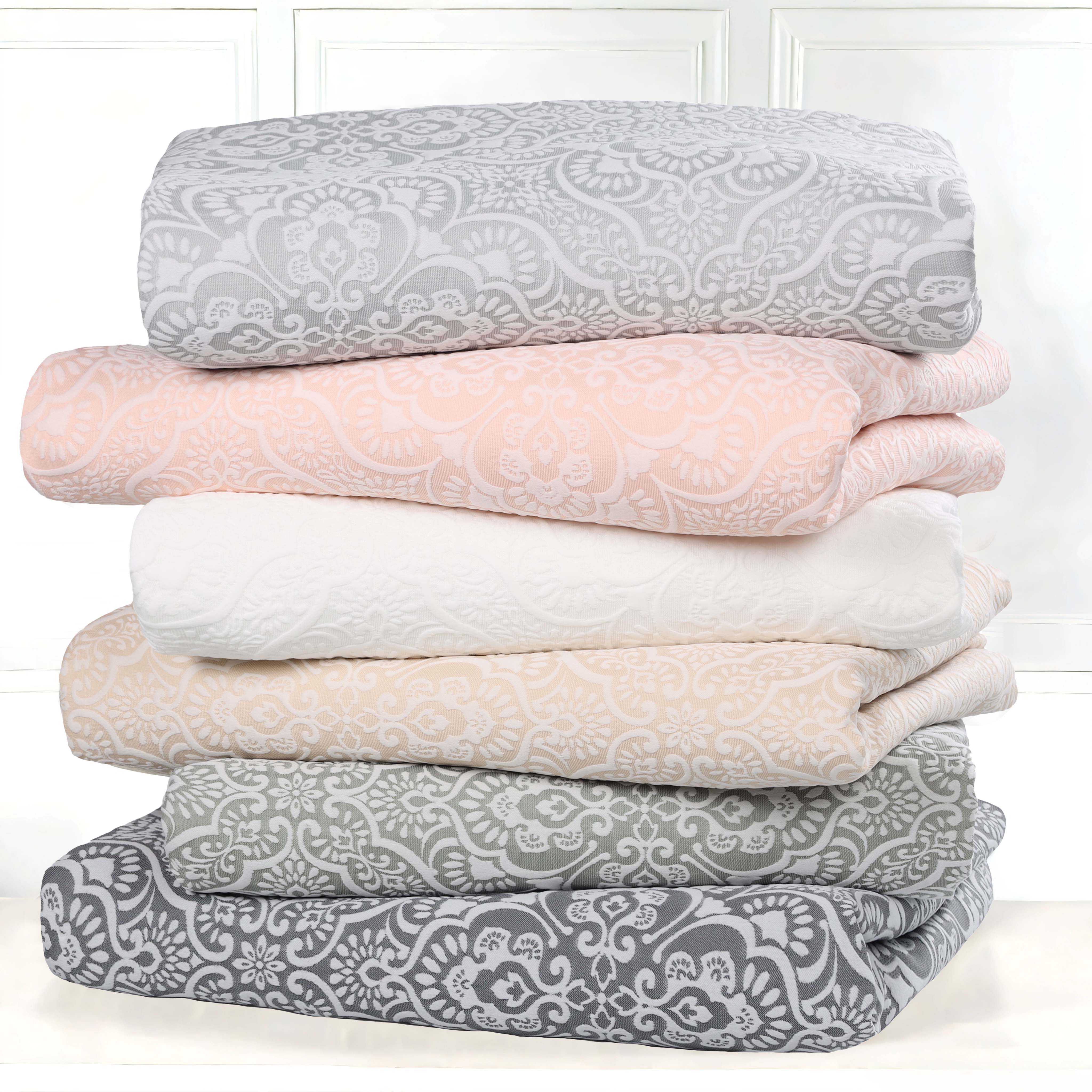 Enzy Medium Weight Floral Matelasse 3 Piece Bedspread Pillow Sham Set - Image 3