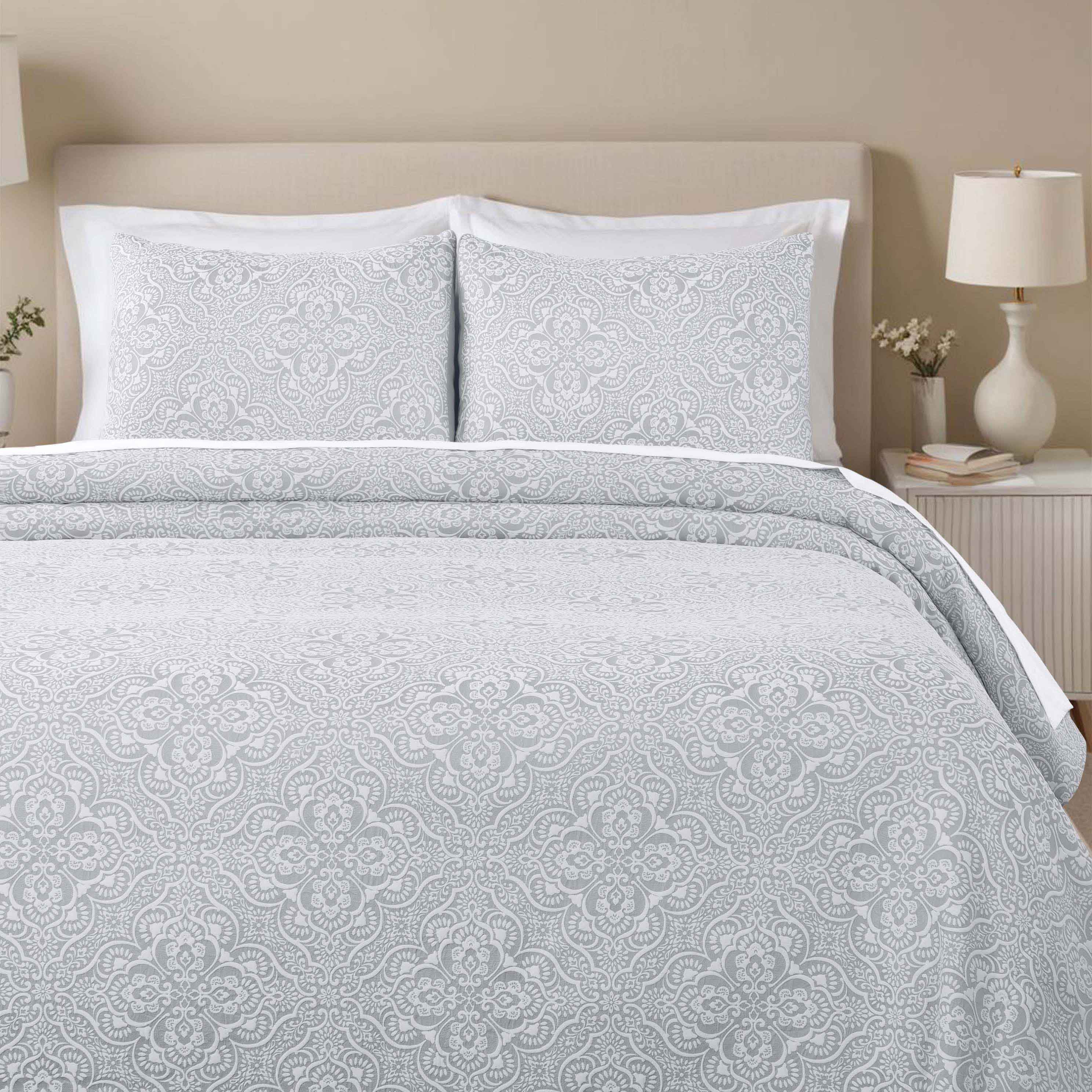 Enzy Medium Weight Floral Matelasse 3 Piece Bedspread Pillow Sham Set - Image 37