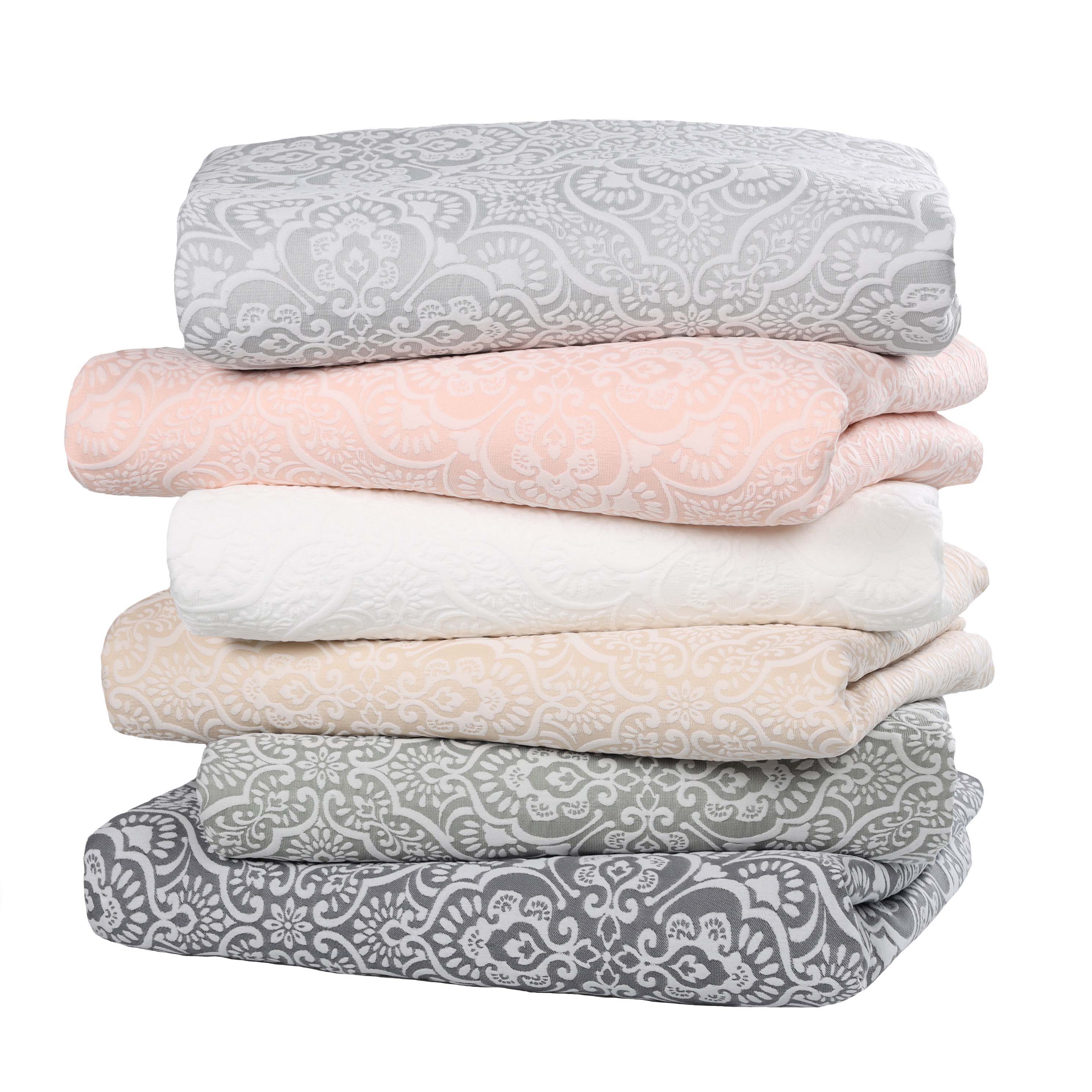 Enzy Medium Weight Floral Matelasse 3 Piece Bedspread Pillow Sham Set - Image 4