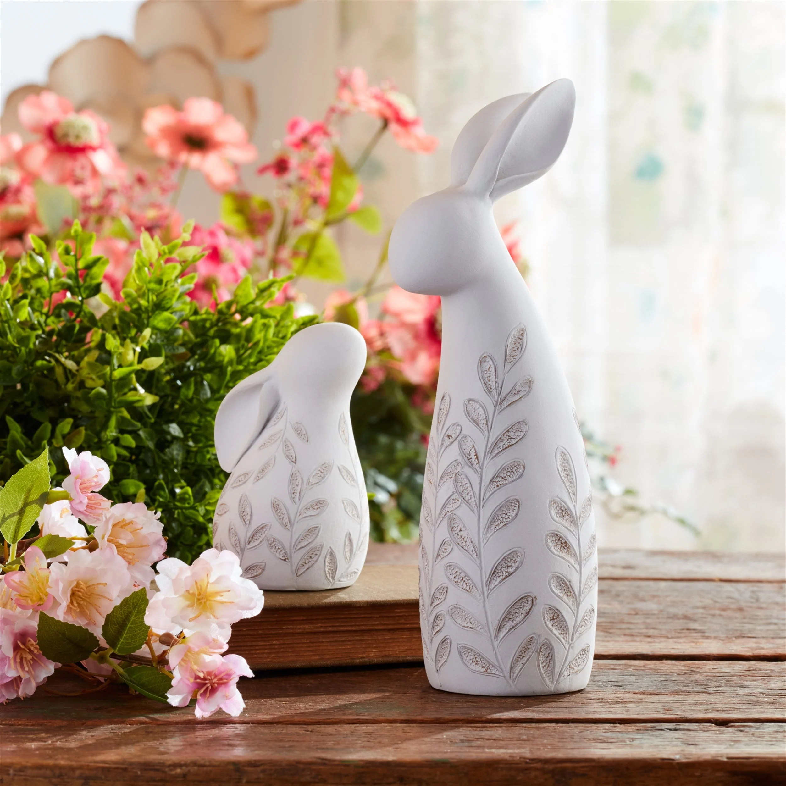 Etched Bunny Figurine Set of 2 - Image 2
