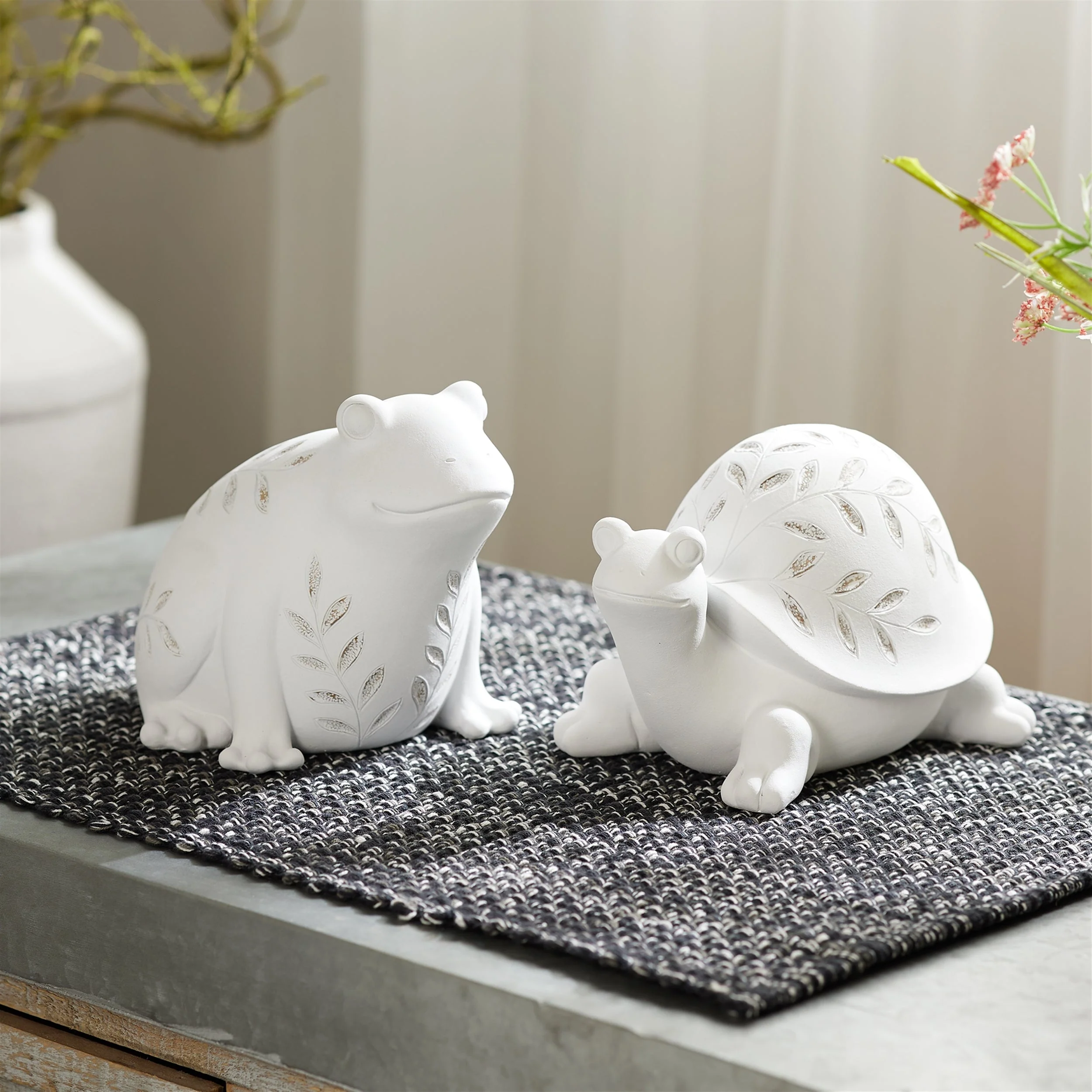Etched Frog and Turtle Figurine Set of 2 - Image 2