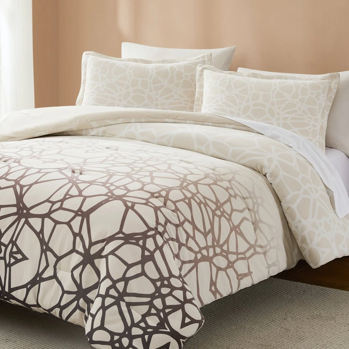 Ethereal Tangle Velvet Comforter Set - Image 10