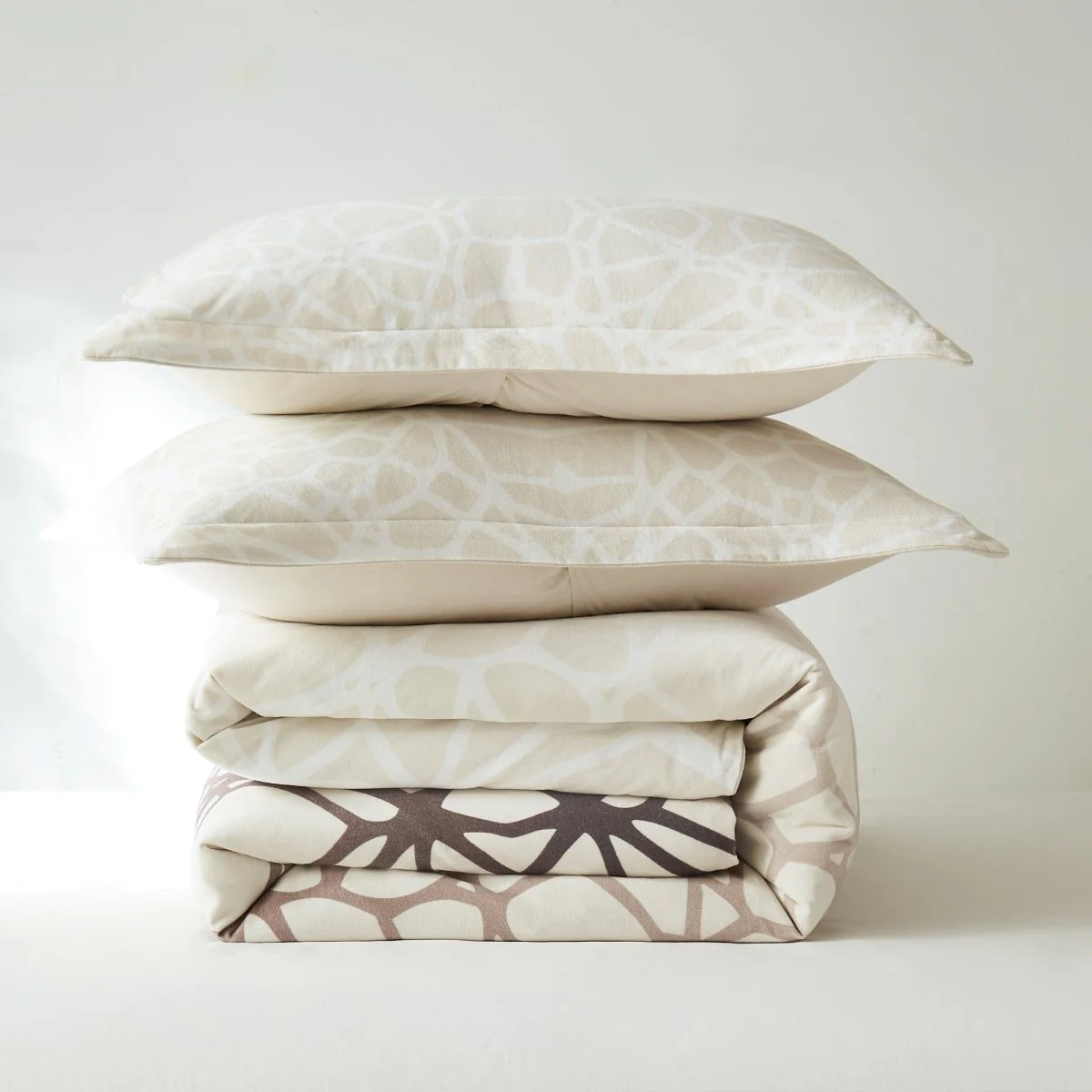 Ethereal Tangle Velvet Comforter Set - Image 12