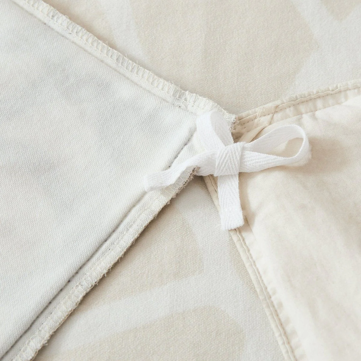 Ethereal Tangle Velvet Duvet Cover Set - Image 15