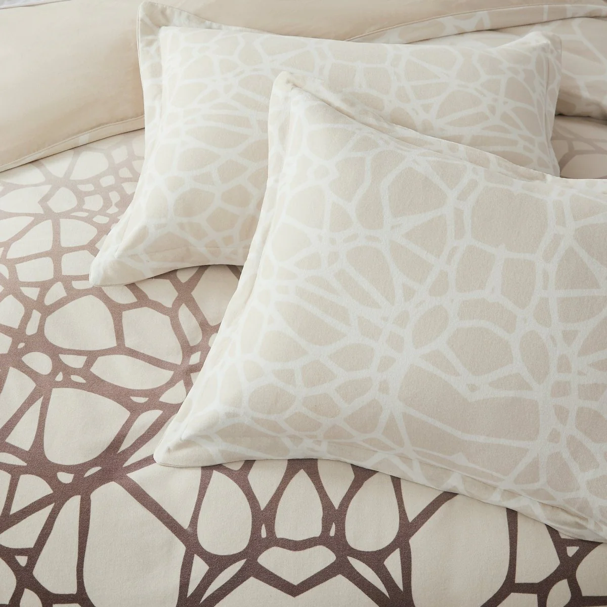 Ethereal Tangle Velvet Duvet Cover Set - Image 16