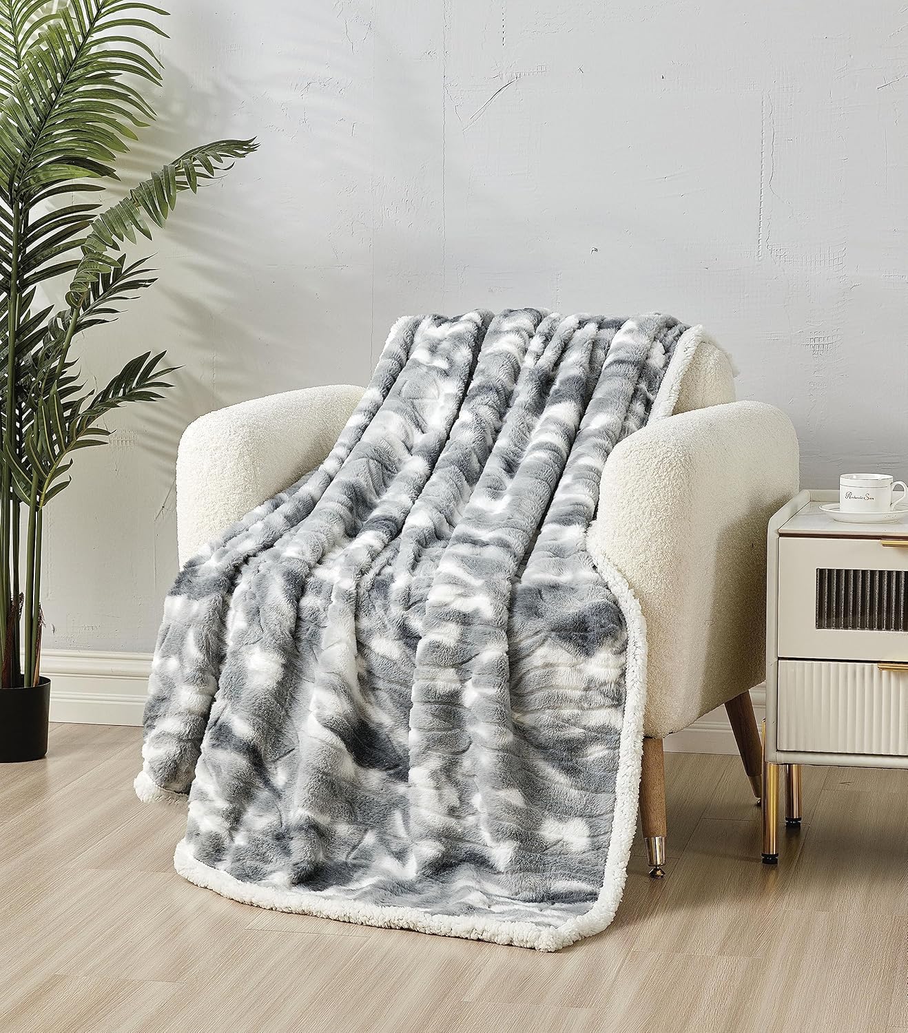 Faith, Hope, Love Home Decor Alaska Faux Fur Shaggy Plush Sherpa Throw Blanket - Image 8